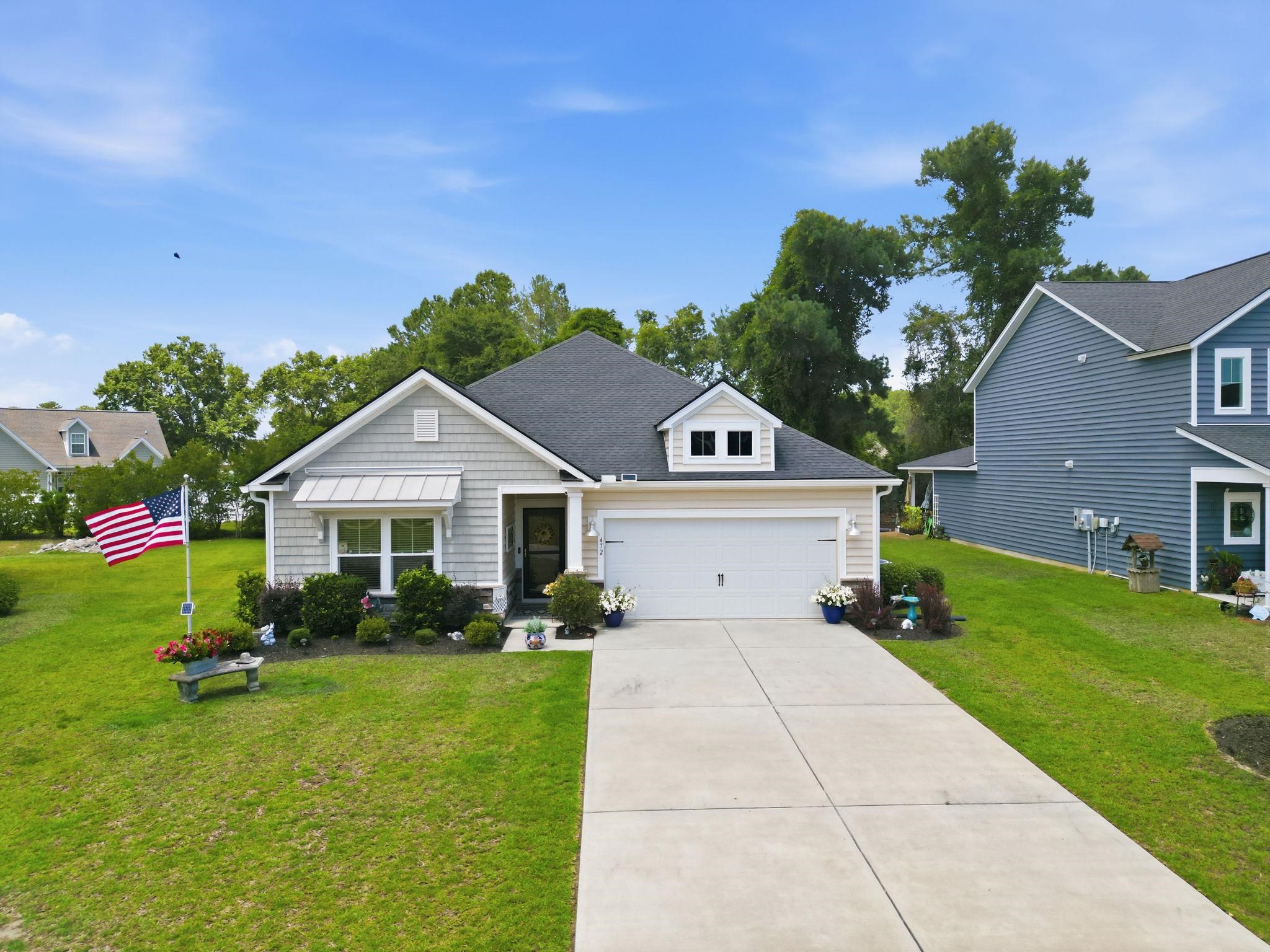 472 Craigflower Ct. — photo
