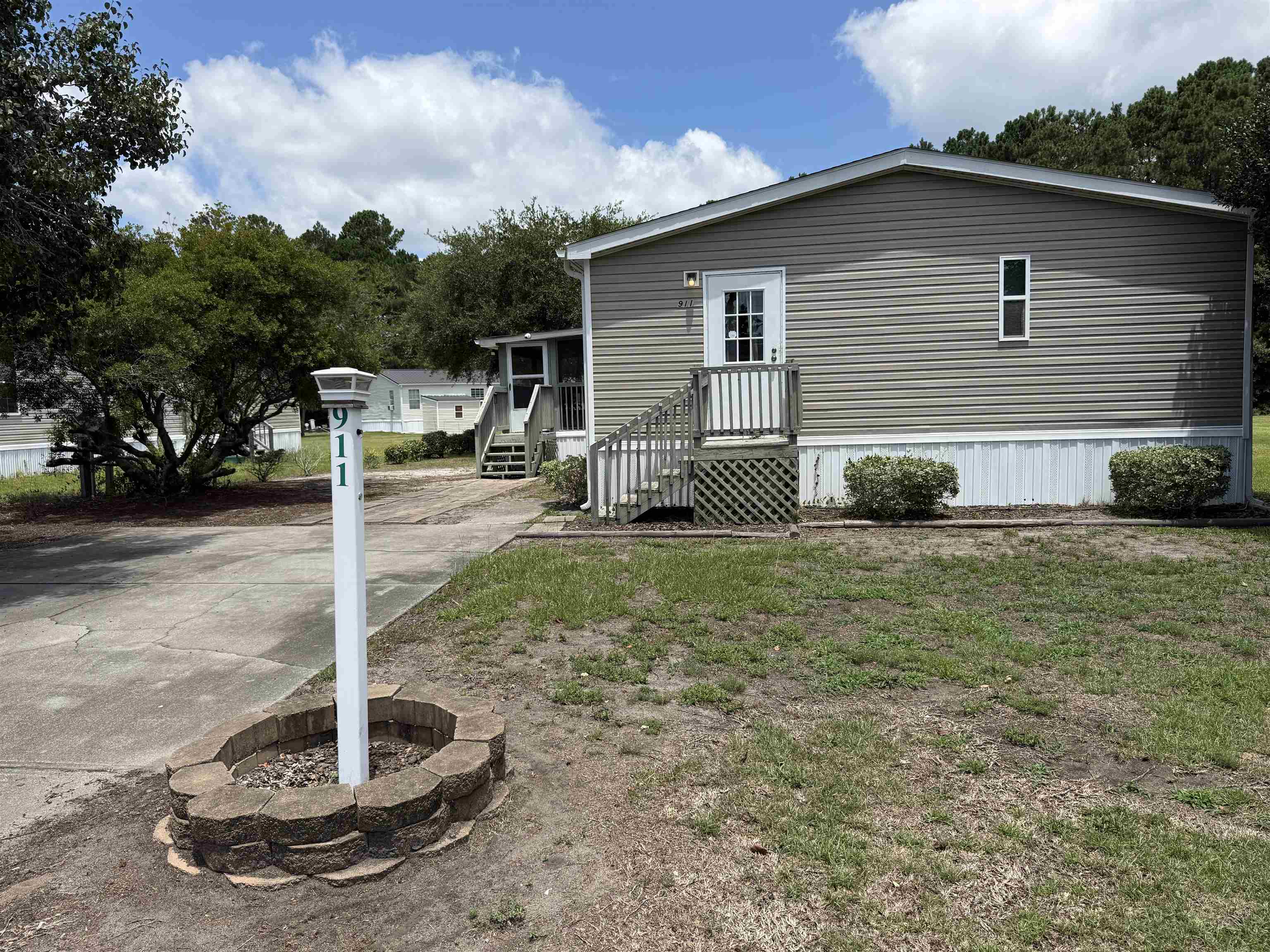 911 Old Magnolia Dr. — photo