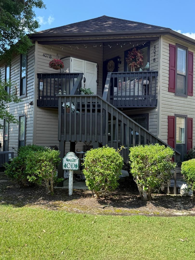 407 Tree Top Ct. B — photo