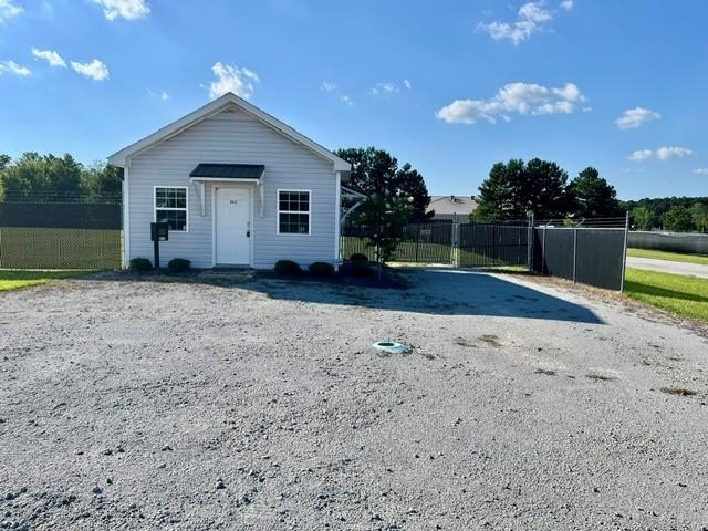 2412 E Highway 76 — photo