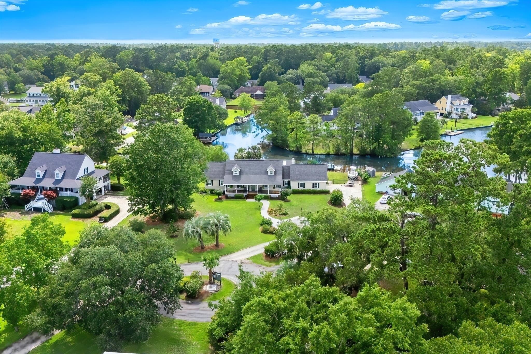 181 Live Oak Ln. — photo