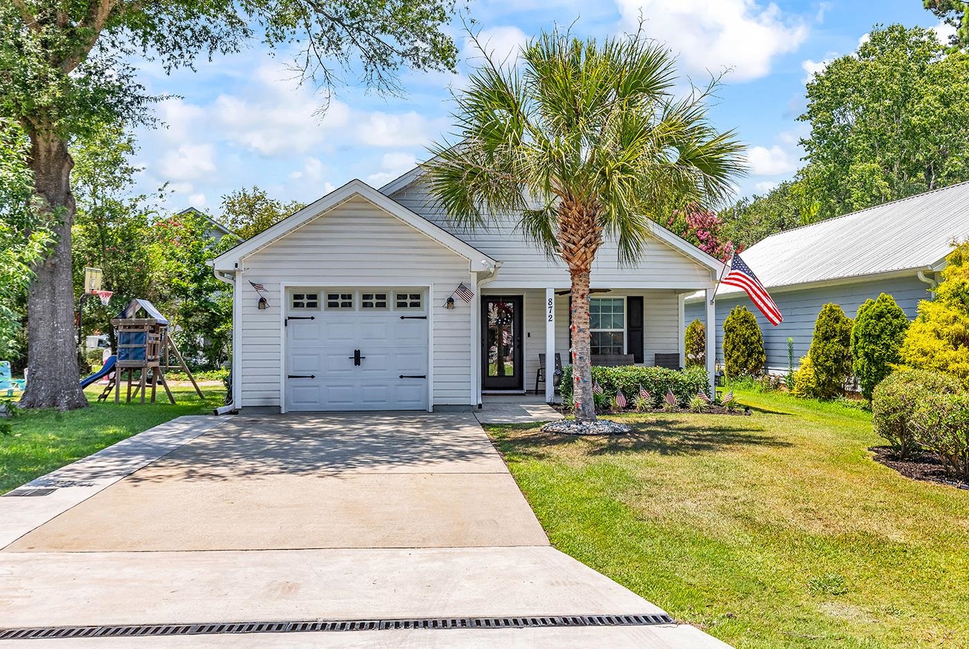 872 Brenda Pl. — photo