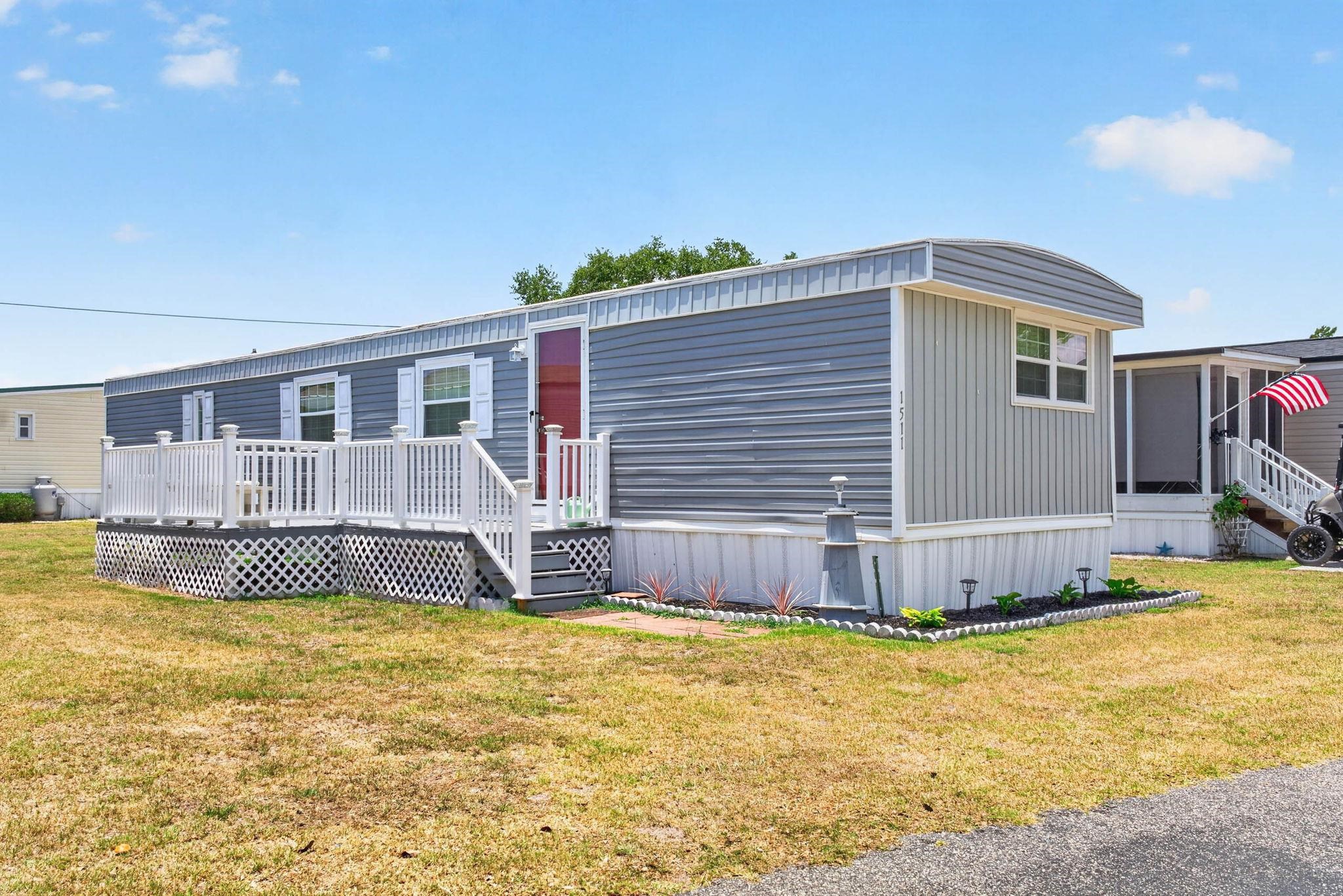 1511 Tanglewood Ave — photo