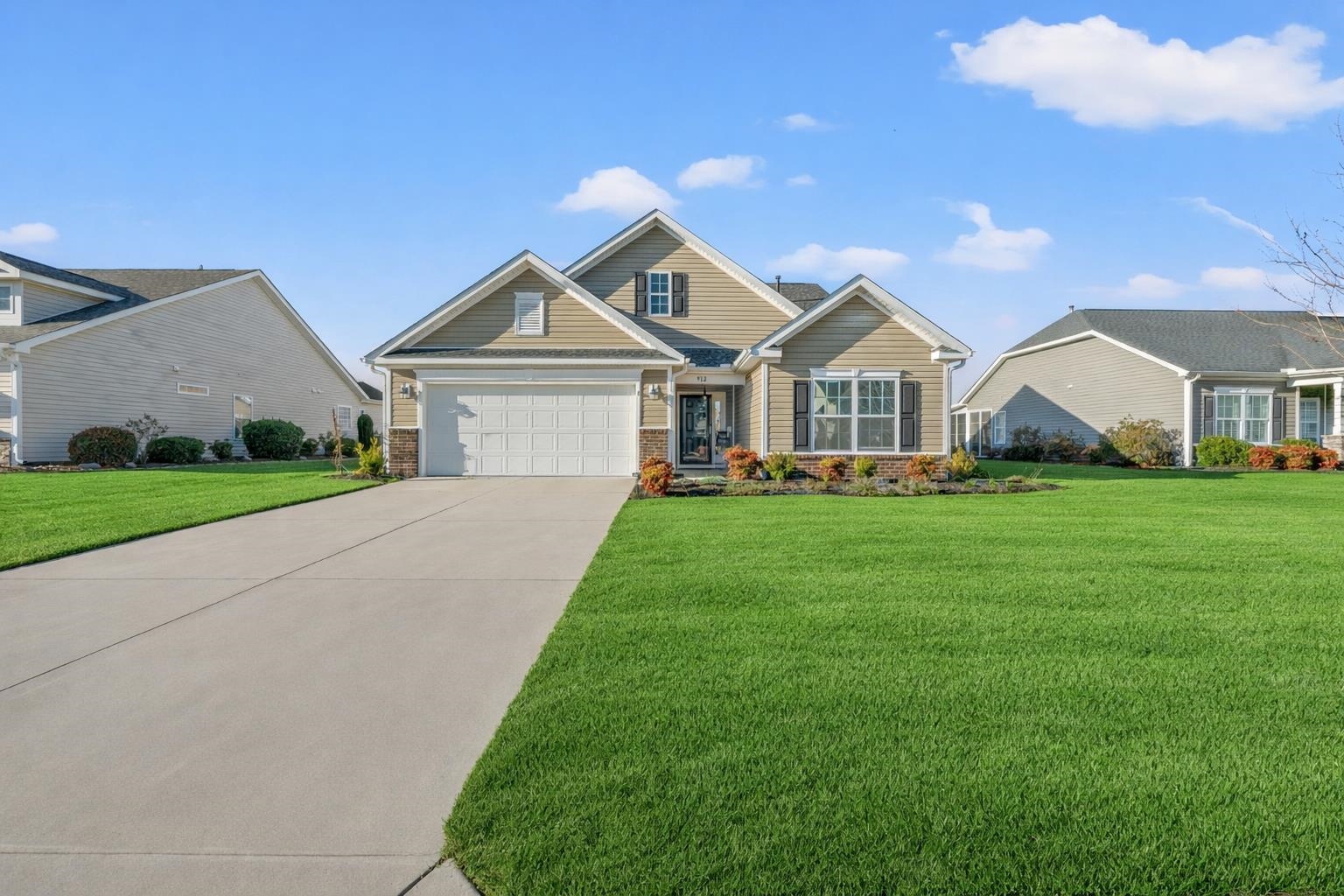 912 Daresbury Ln. — photo