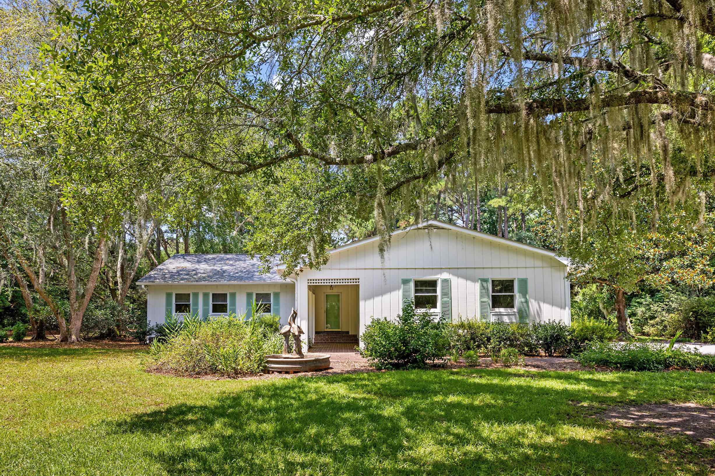 2279 Waverly Rd. — photo