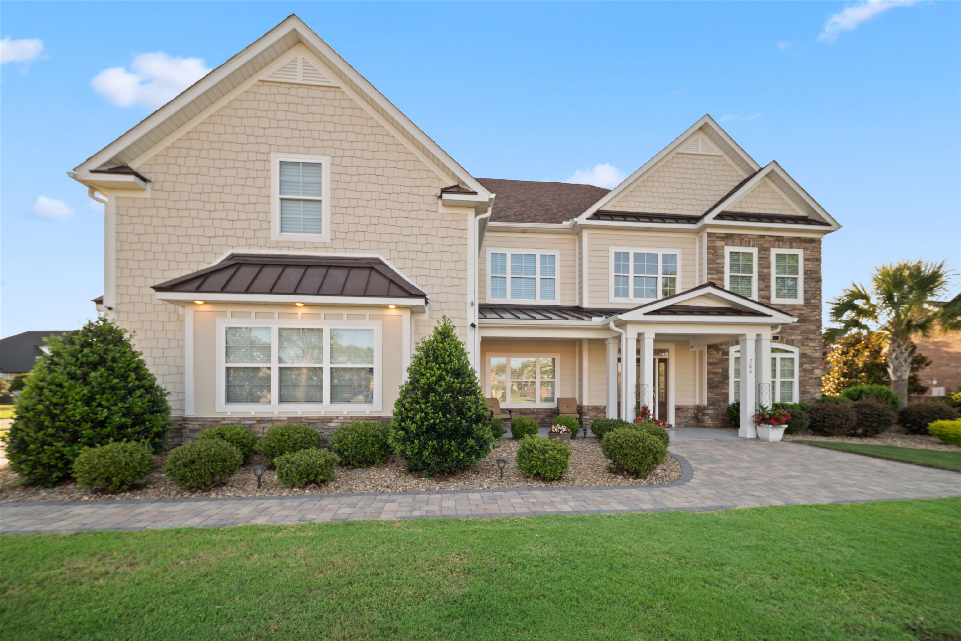 766 Oxbow Dr. — photo