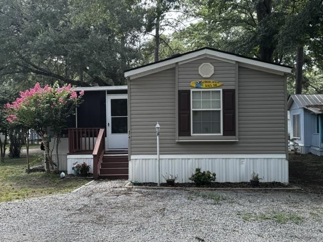 474 W Banks Dr. — photo