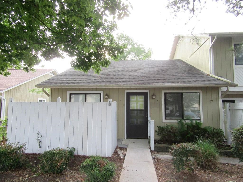1450 Turkey Ridge Rd. — photo