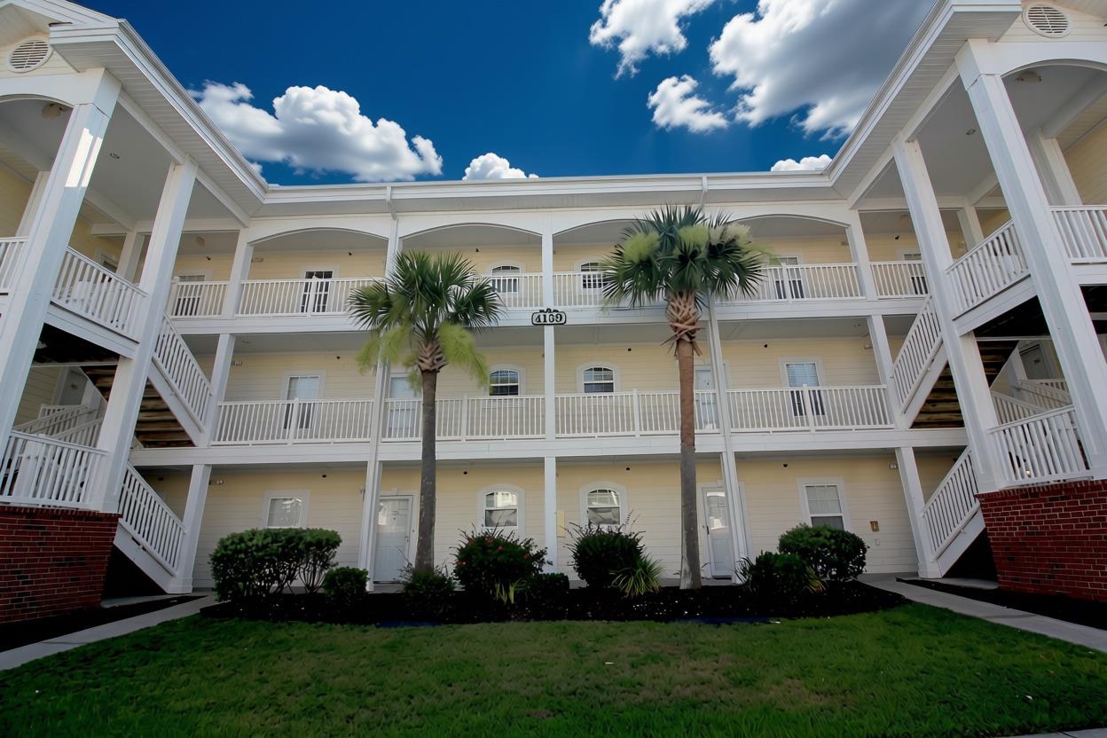 4139 Hibiscus Dr. 204 — photo