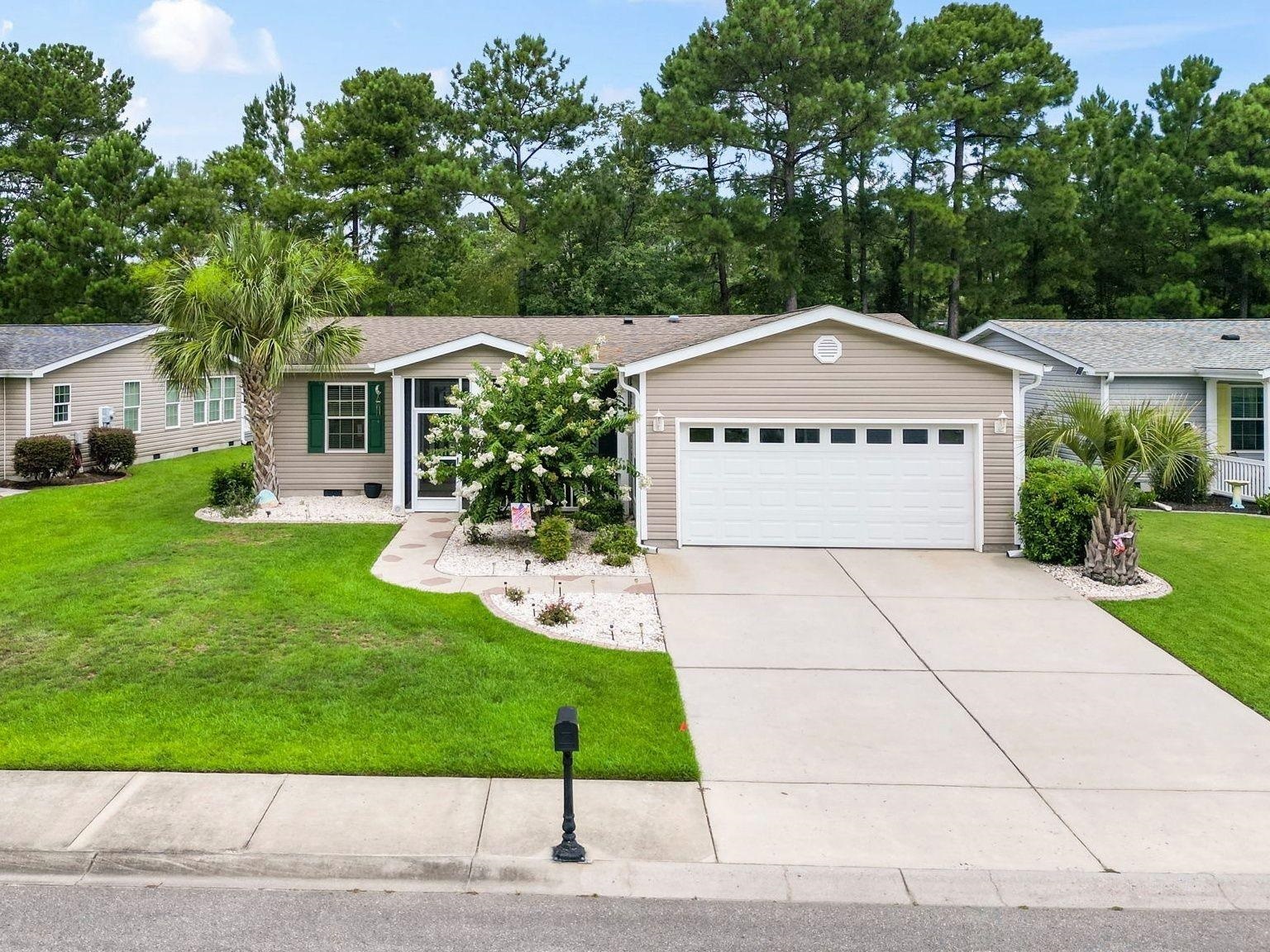 338 Lakeside Crossing Dr. — photo