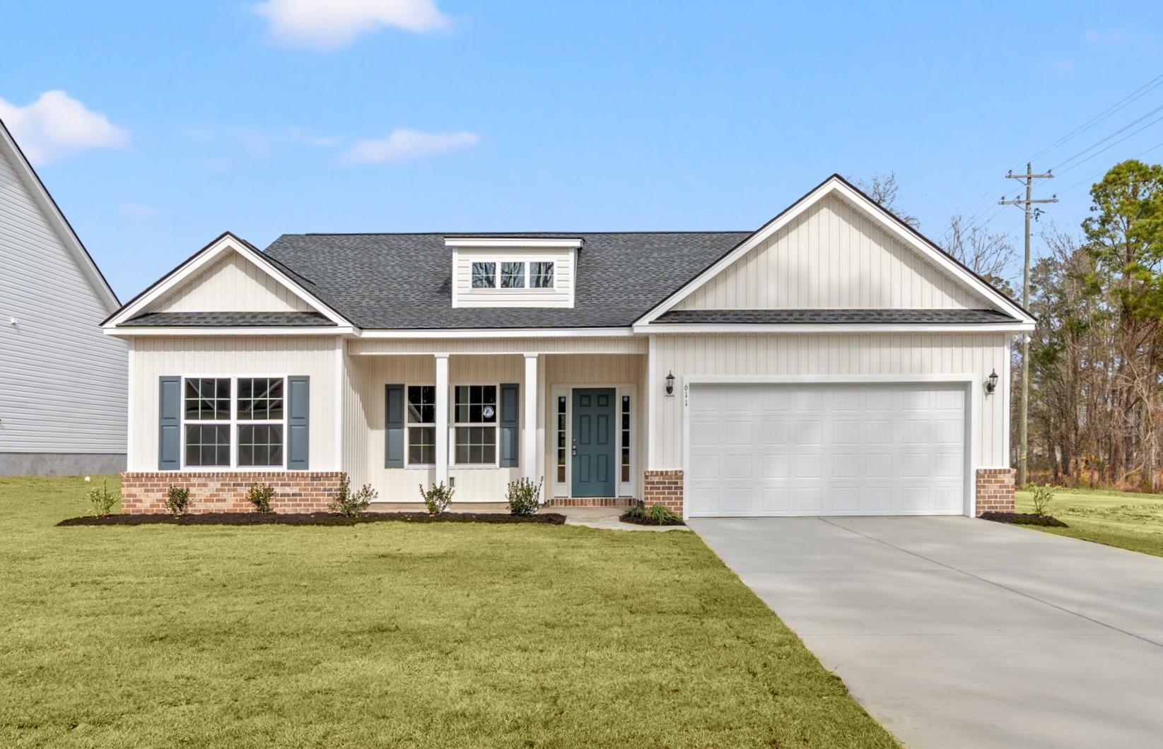 1401 Loop Circle — photo