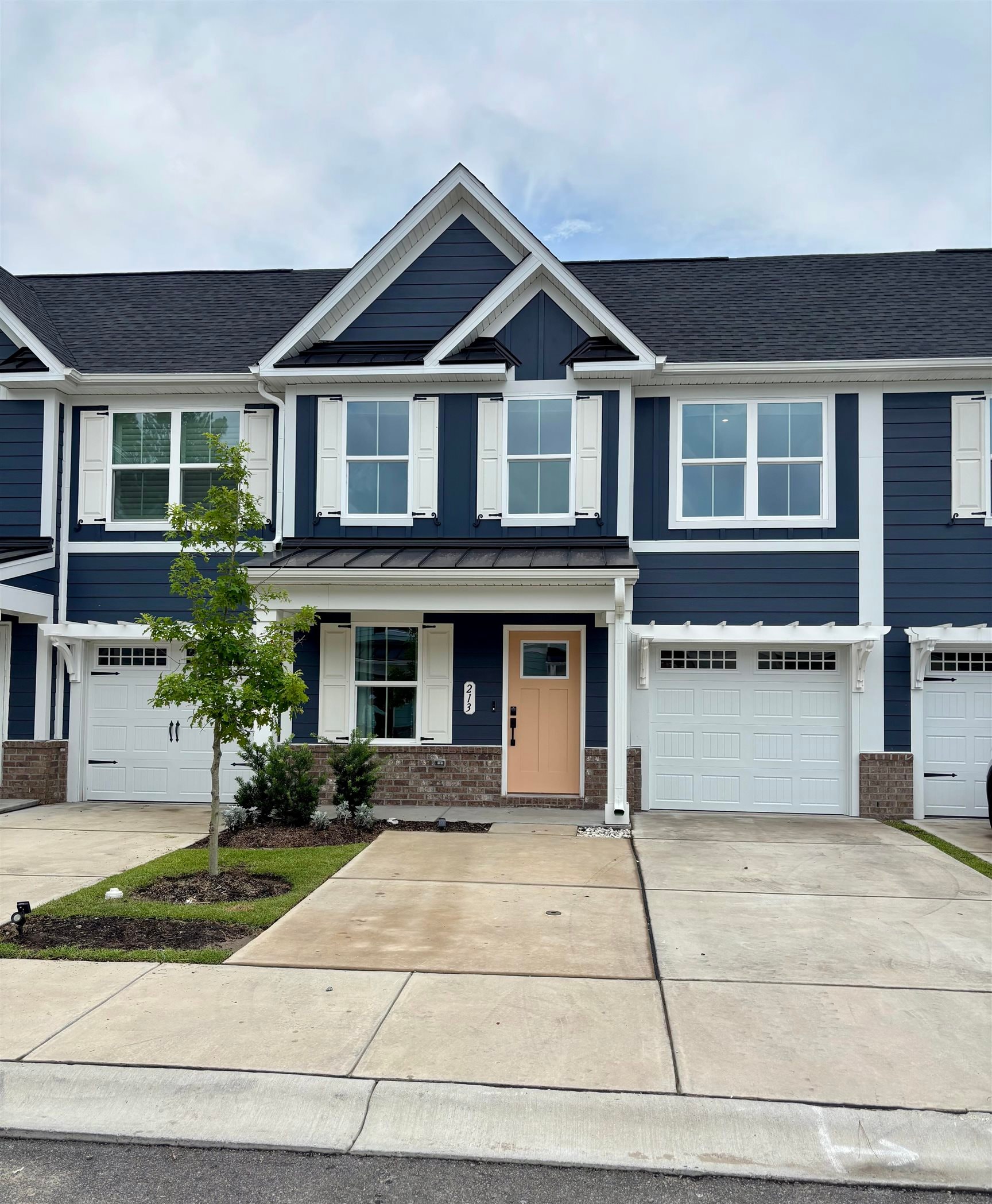 213 Bent Green Ct. 59B — photo