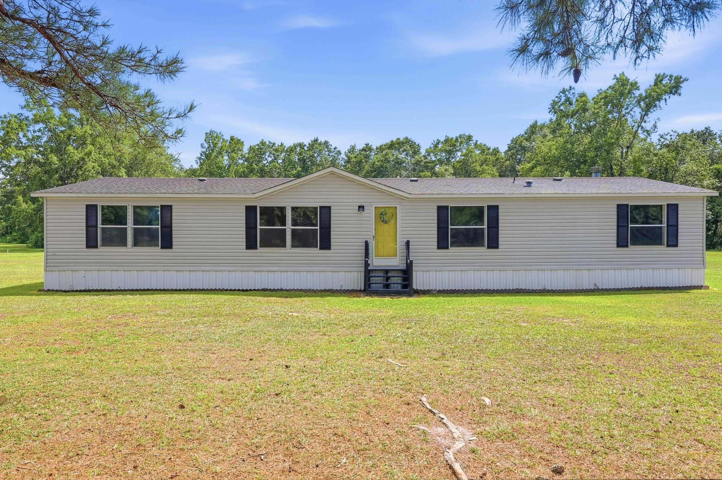5231 Cartwheel Road, Mullins, SC 29574