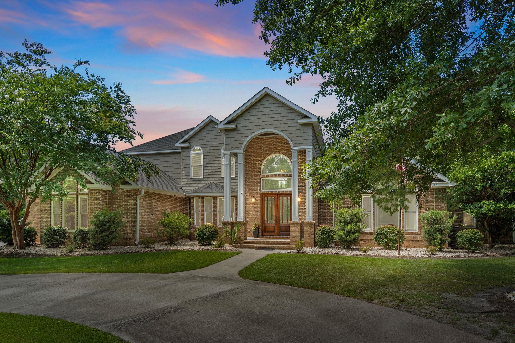 5790 Friendship Ln. — photo