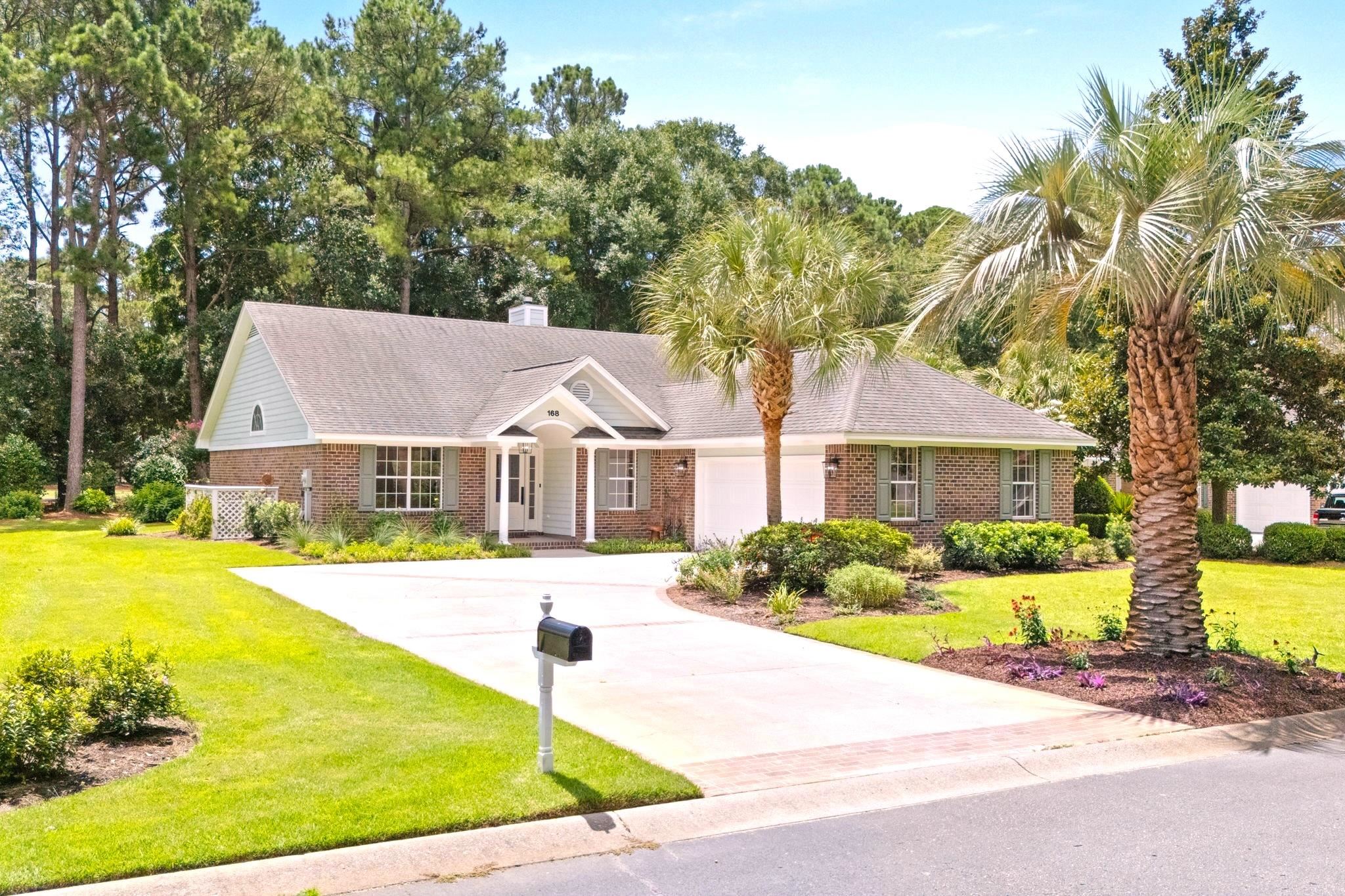 168 Mackinley Circle — photo