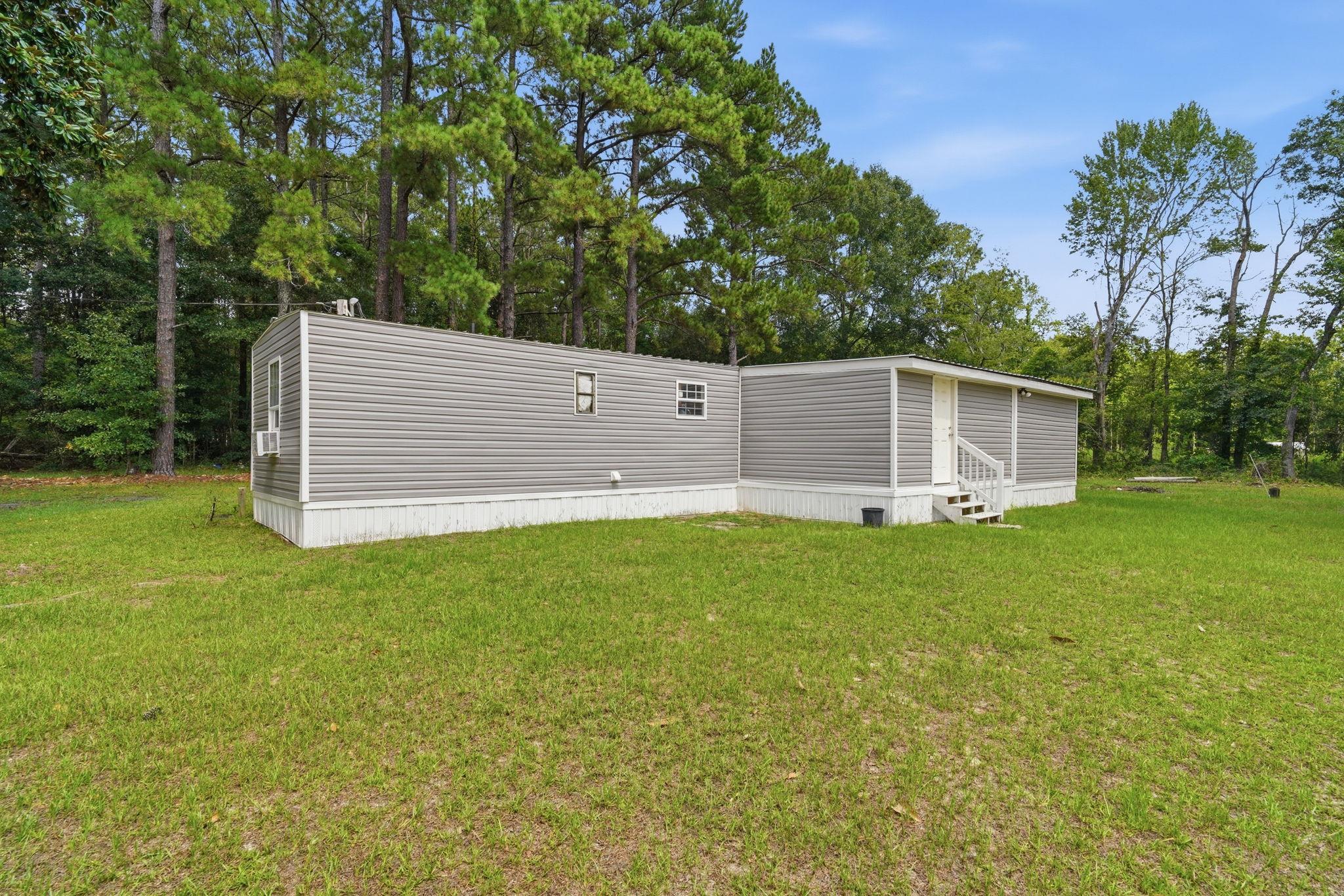 153 Crepe Myrtle Dr. — photo