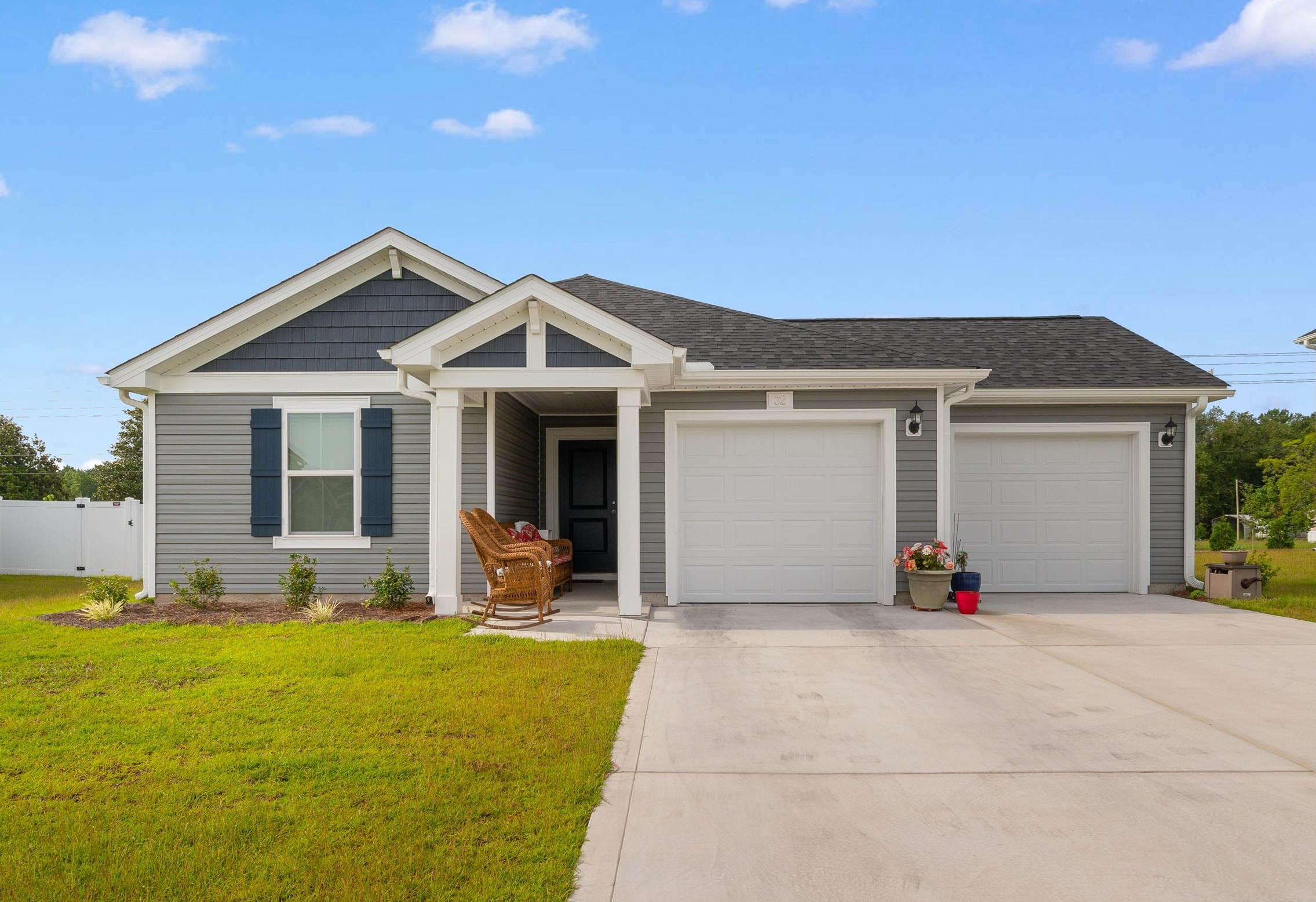32 Cape Point Dr. — photo
