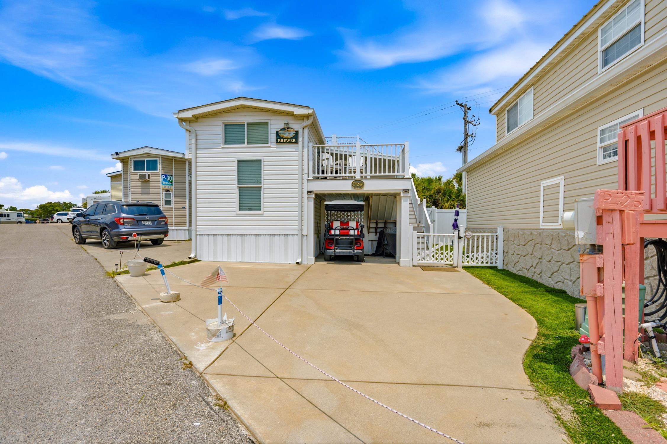 9700 Kings Rd. — photo