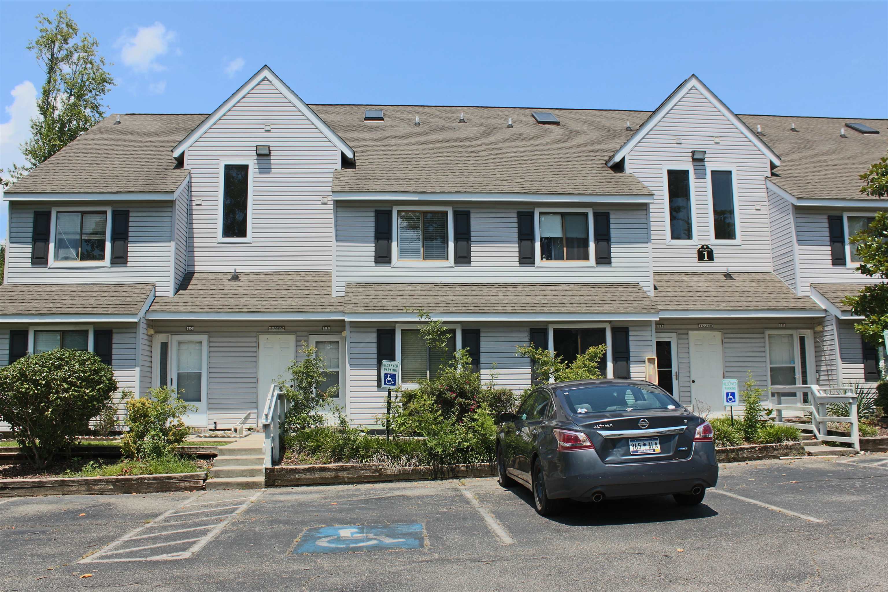 455 Fairway Village Dr. Unit 1-P — photo