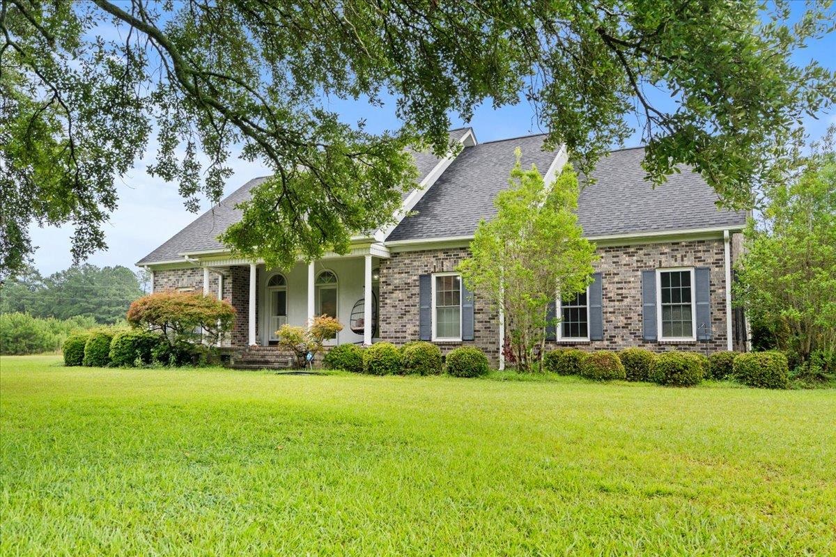 4044 Willow Creek Rd — photo