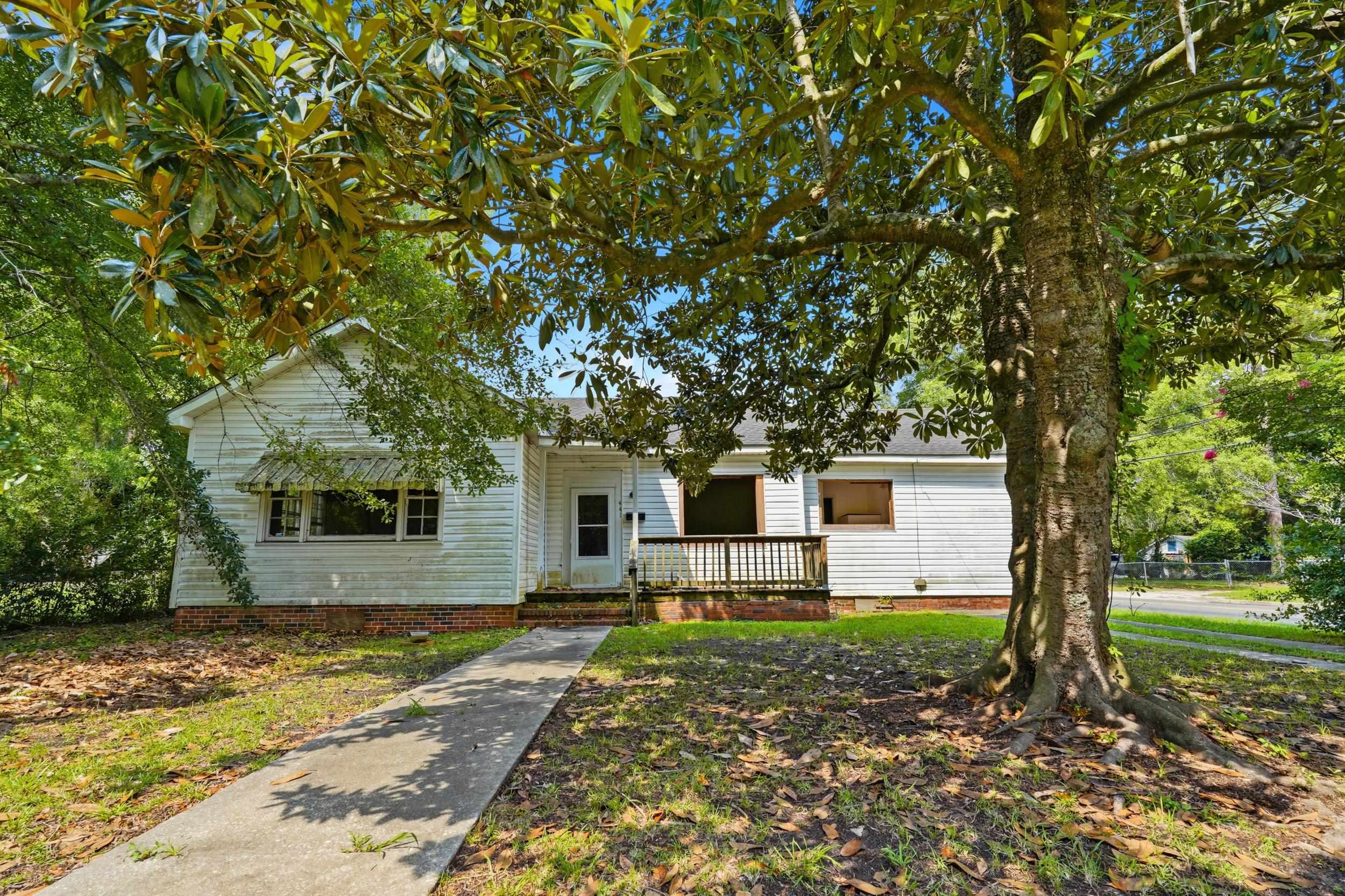 441 N Smith St. — photo