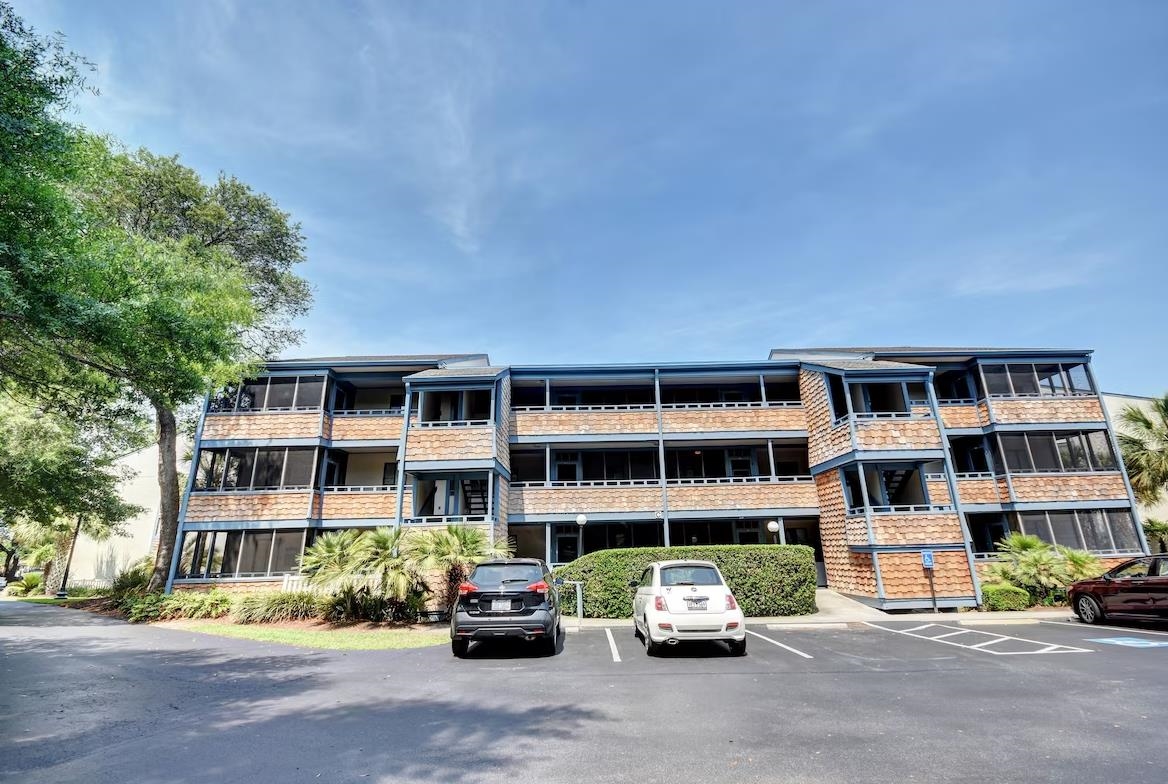 250 Maison Dr. C-8 — photo