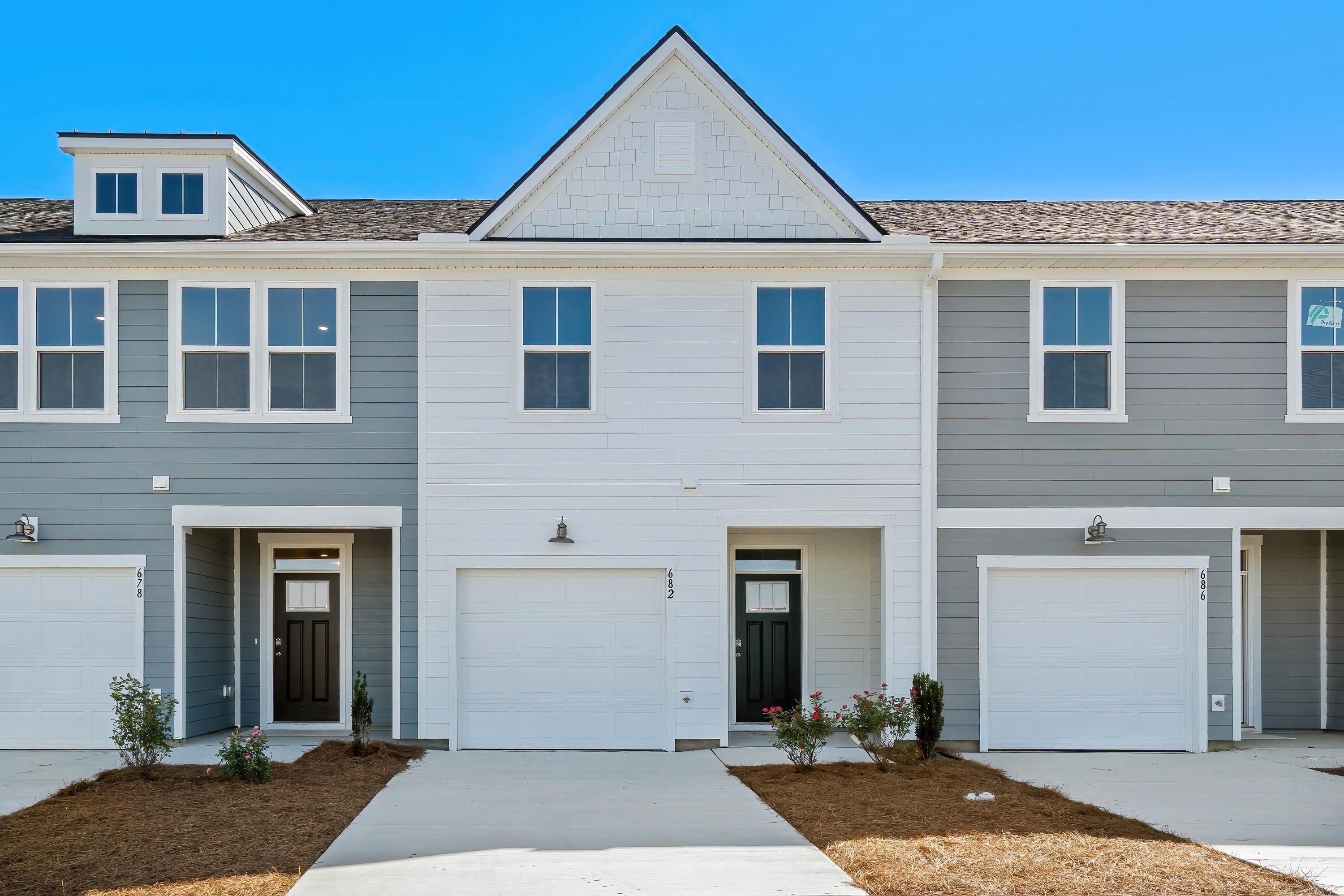 708 Bolder Way 10 — photo