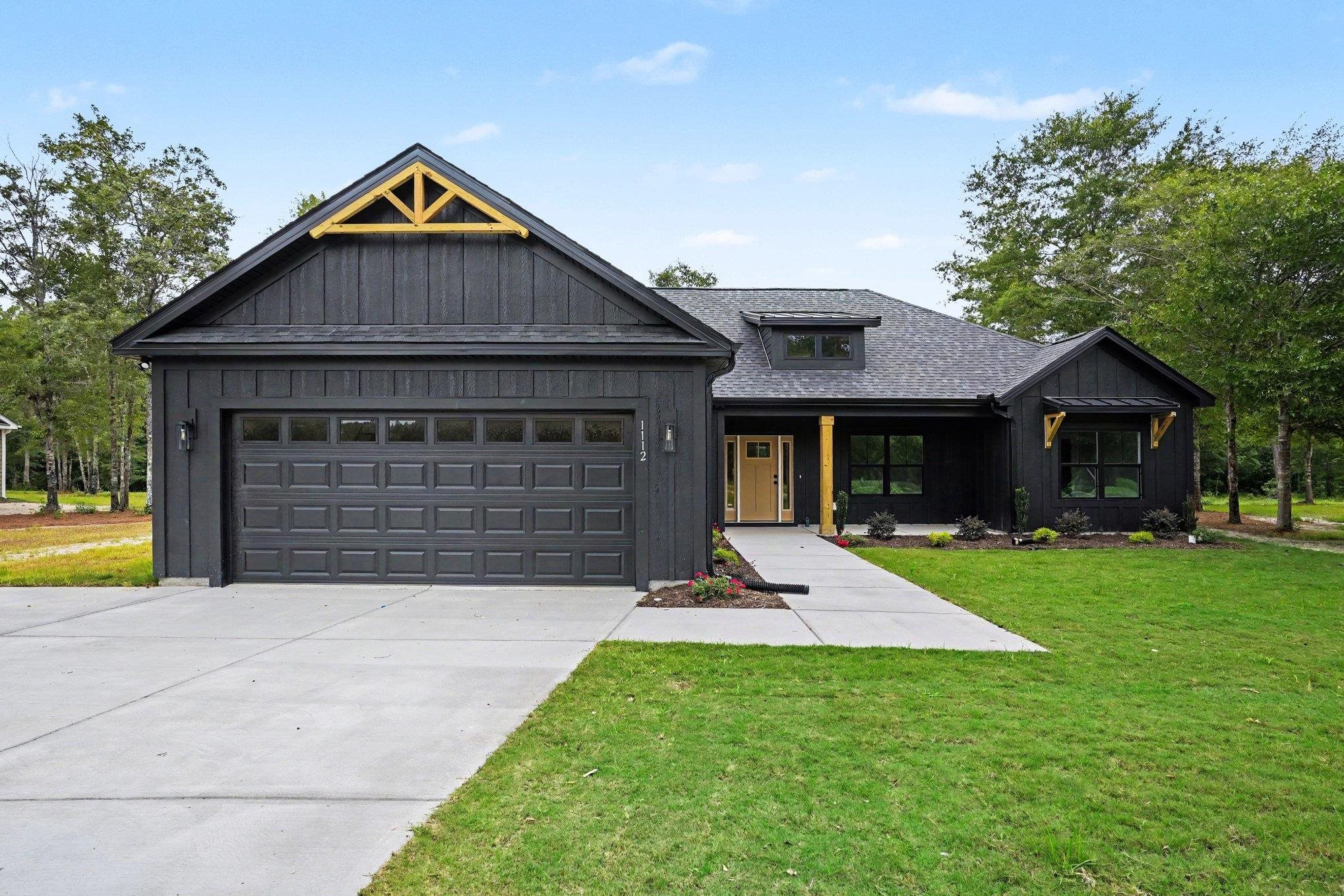 3200 Yawnoc Dr. — photo