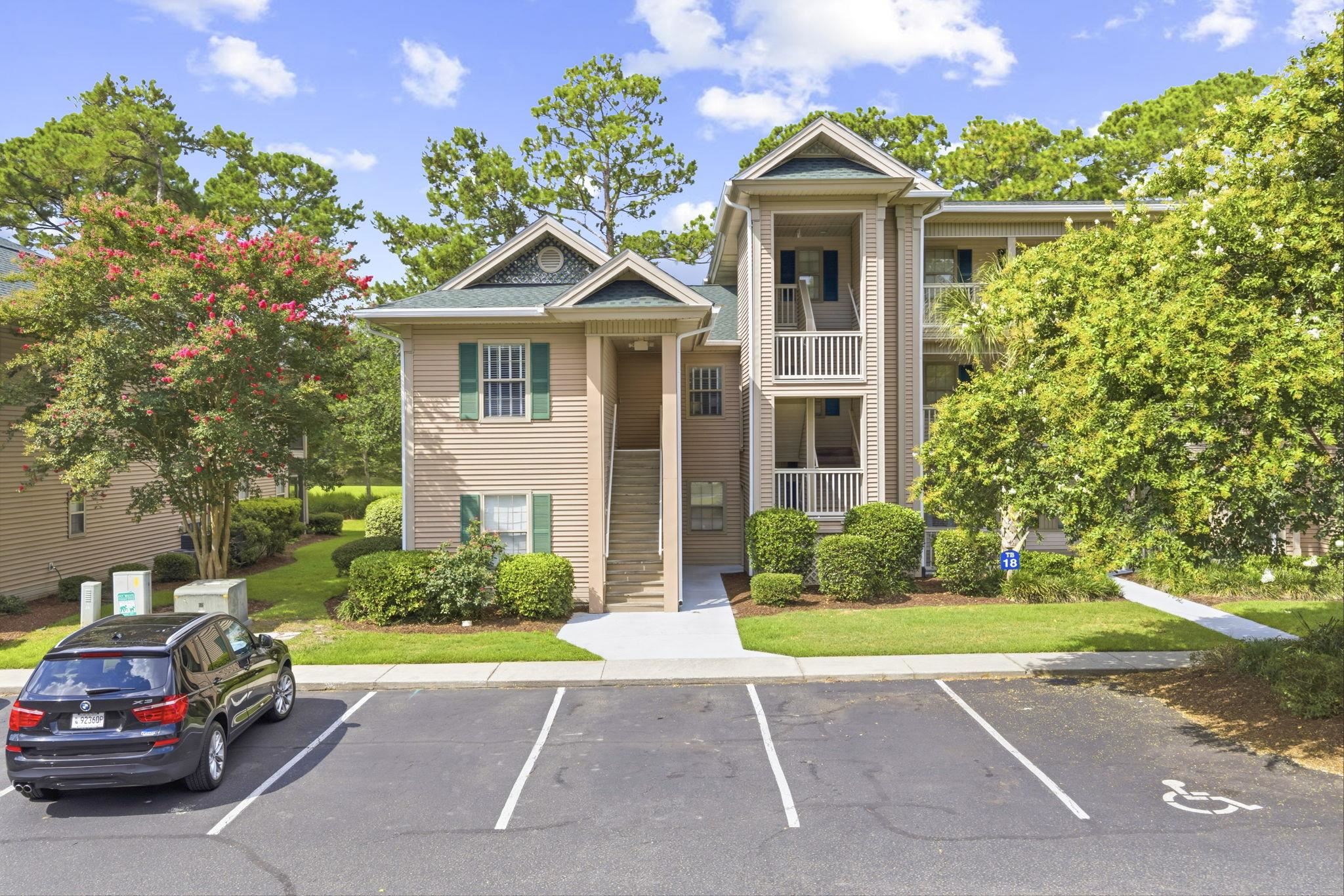 504 Pinehurst Ln. 18E — photo