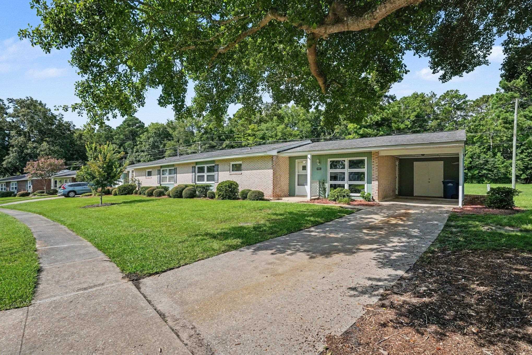 3931 Spruce Dr. — photo