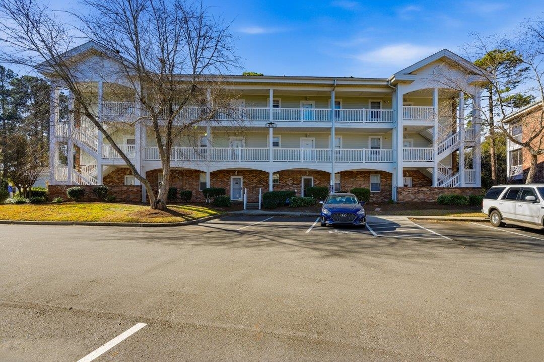 674 Riverwalk Dr. 302 — photo