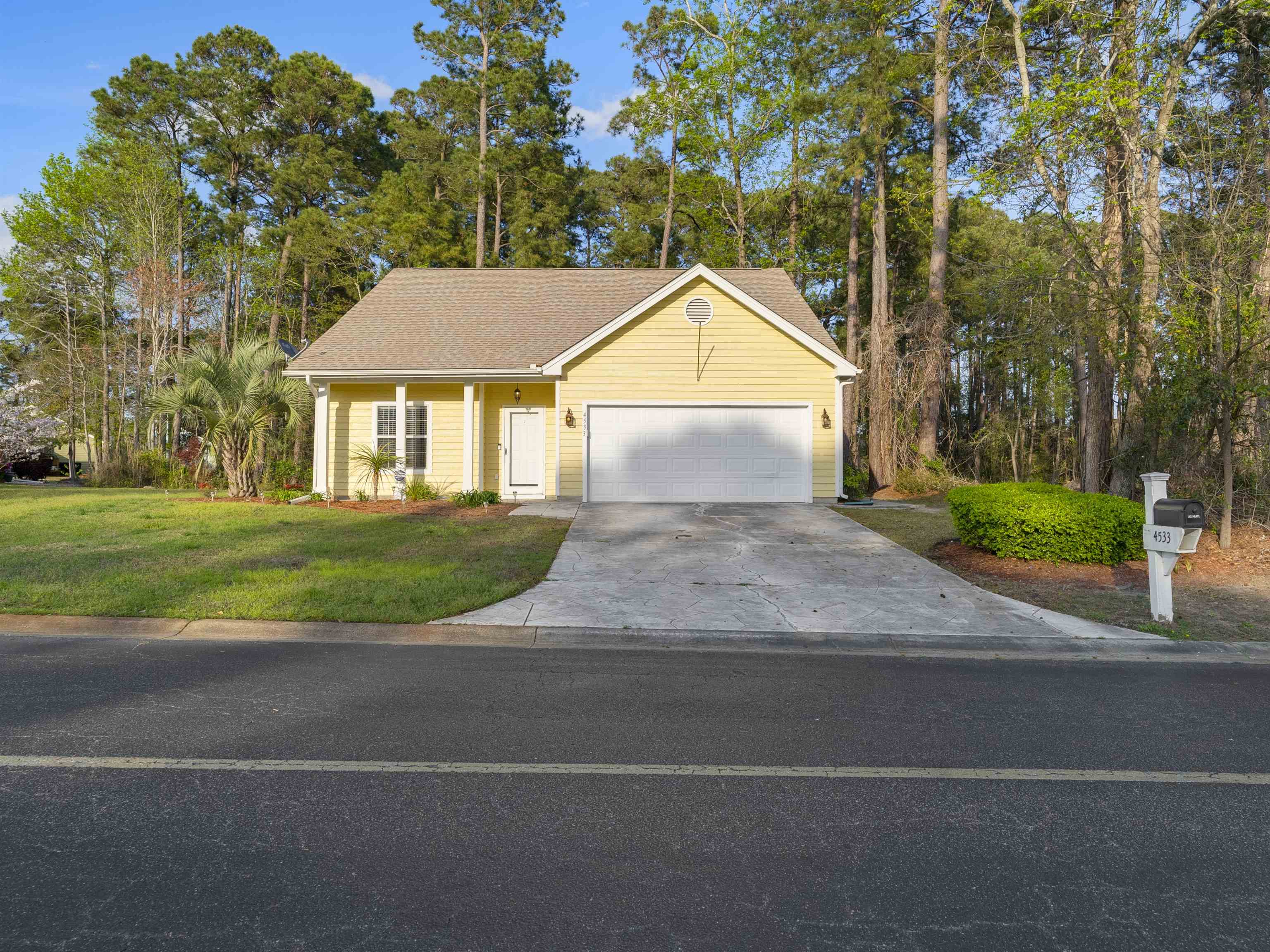 4533 Greenbriar Dr. — photo