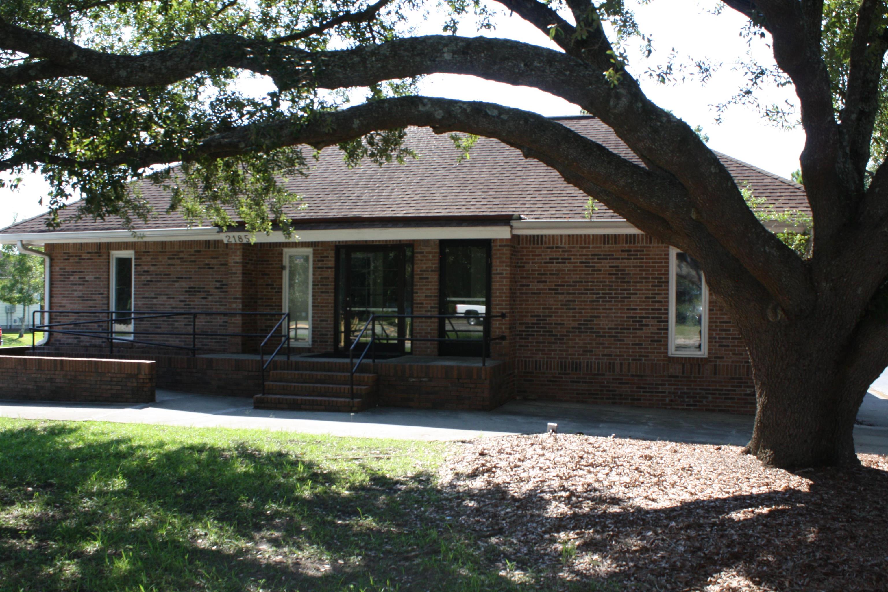 2185 N Fraser St. — photo