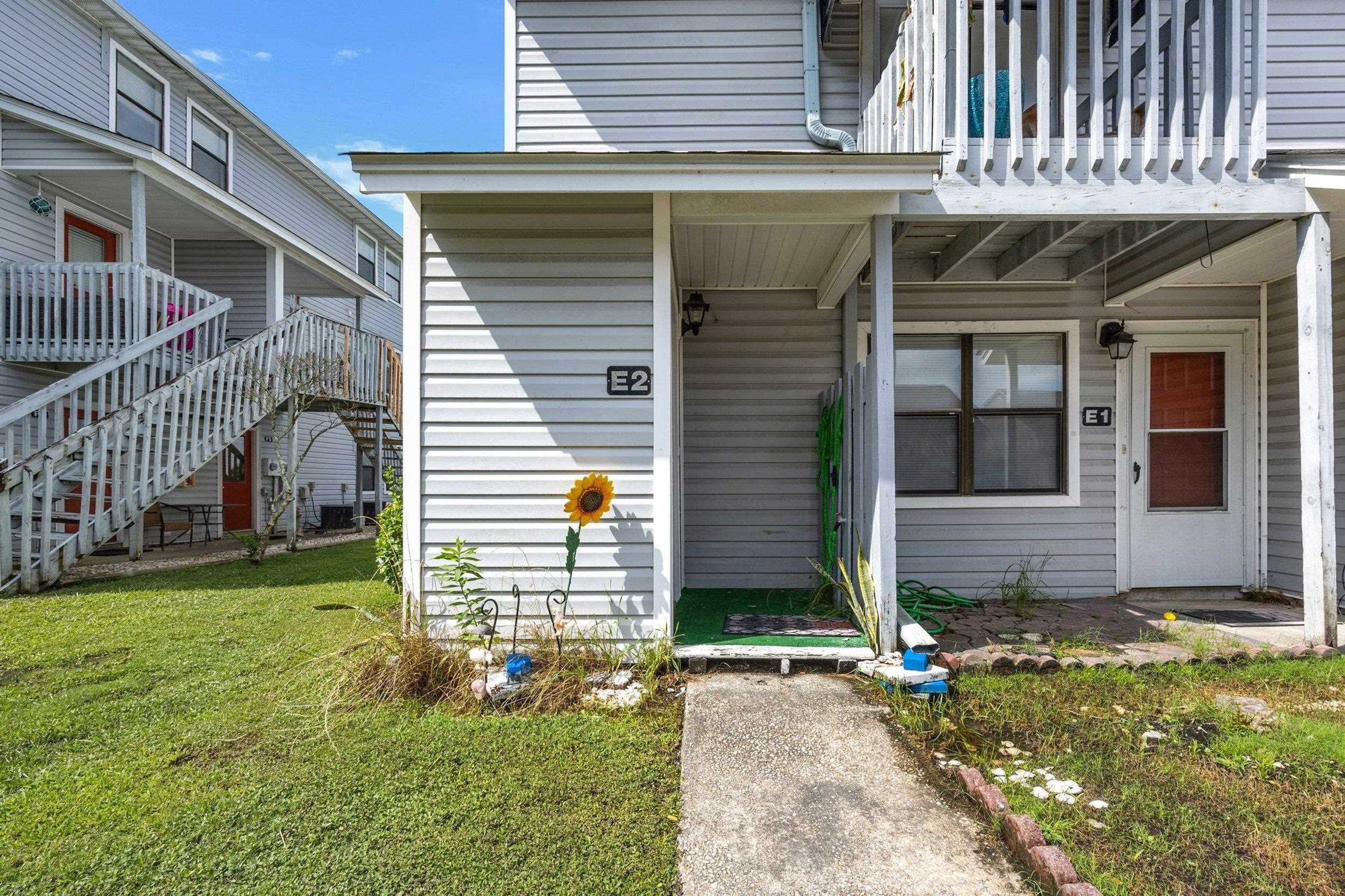 801 Burcale Rd. E2 — photo