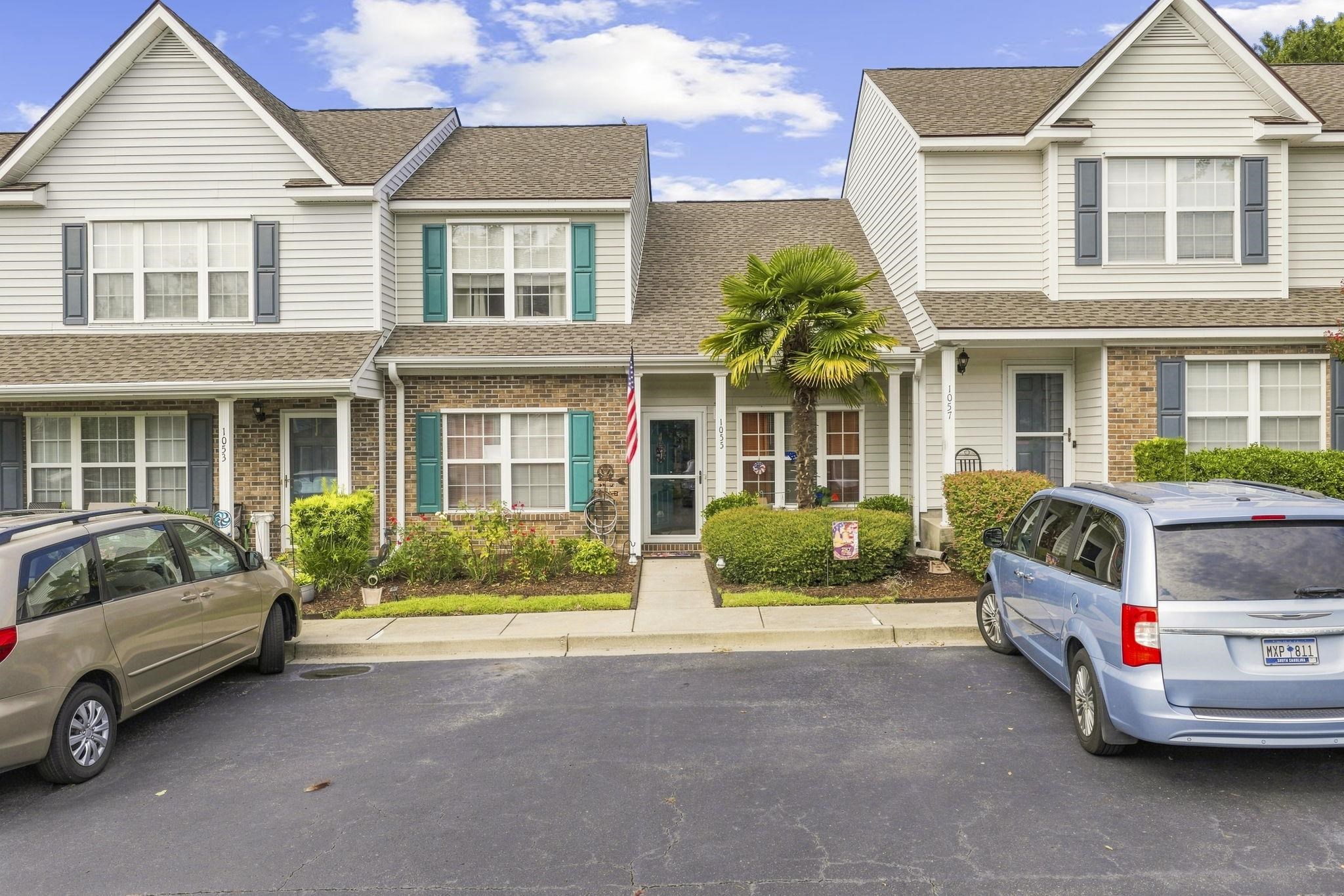1055 Pinnacle Ln. — photo
