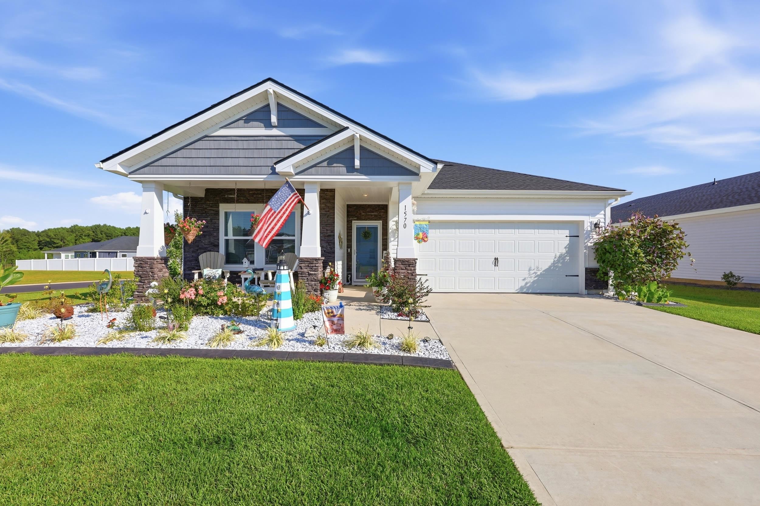 1570 Regal Fern Way — photo