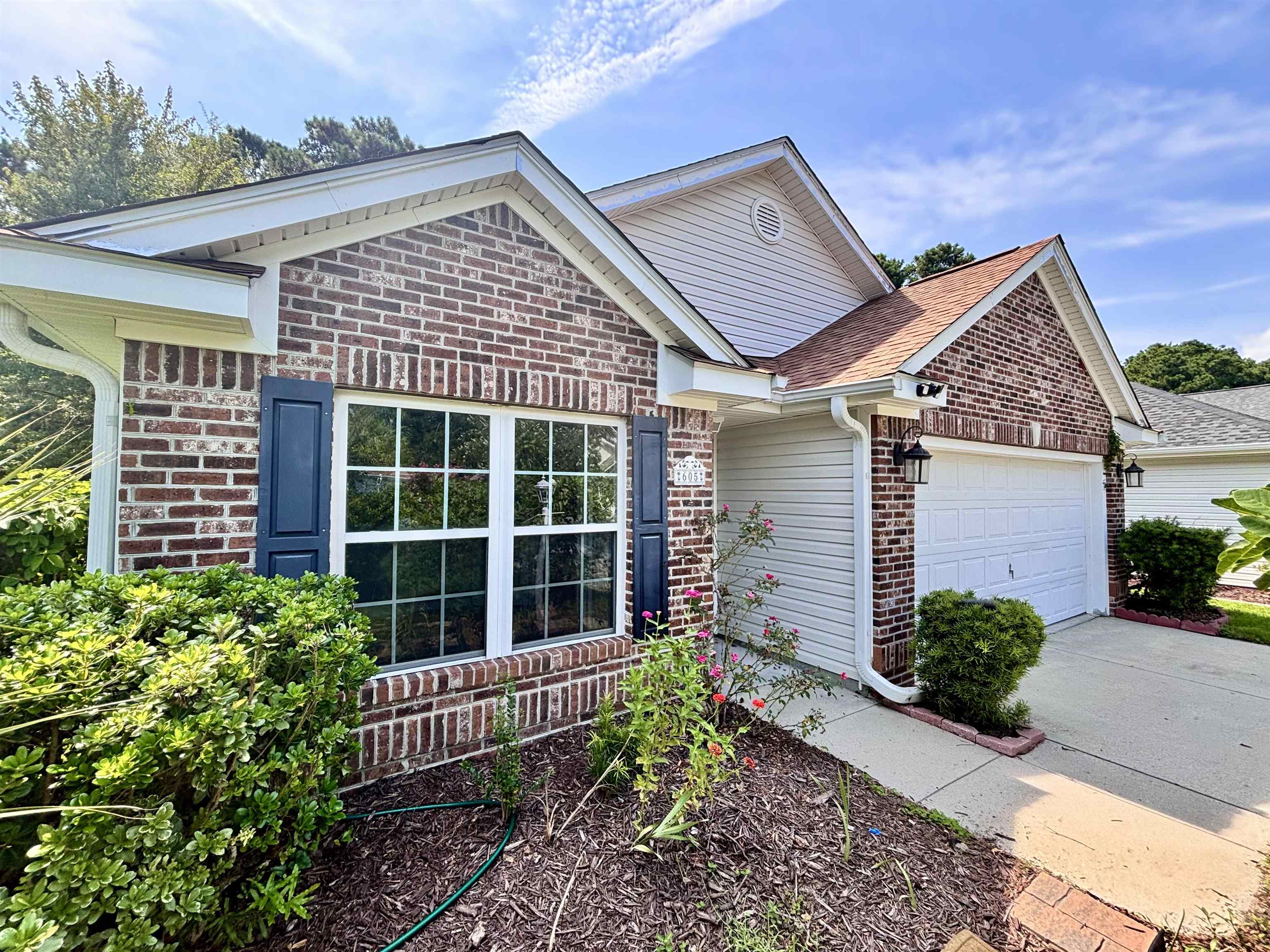 605 Needlerush Ct. — photo