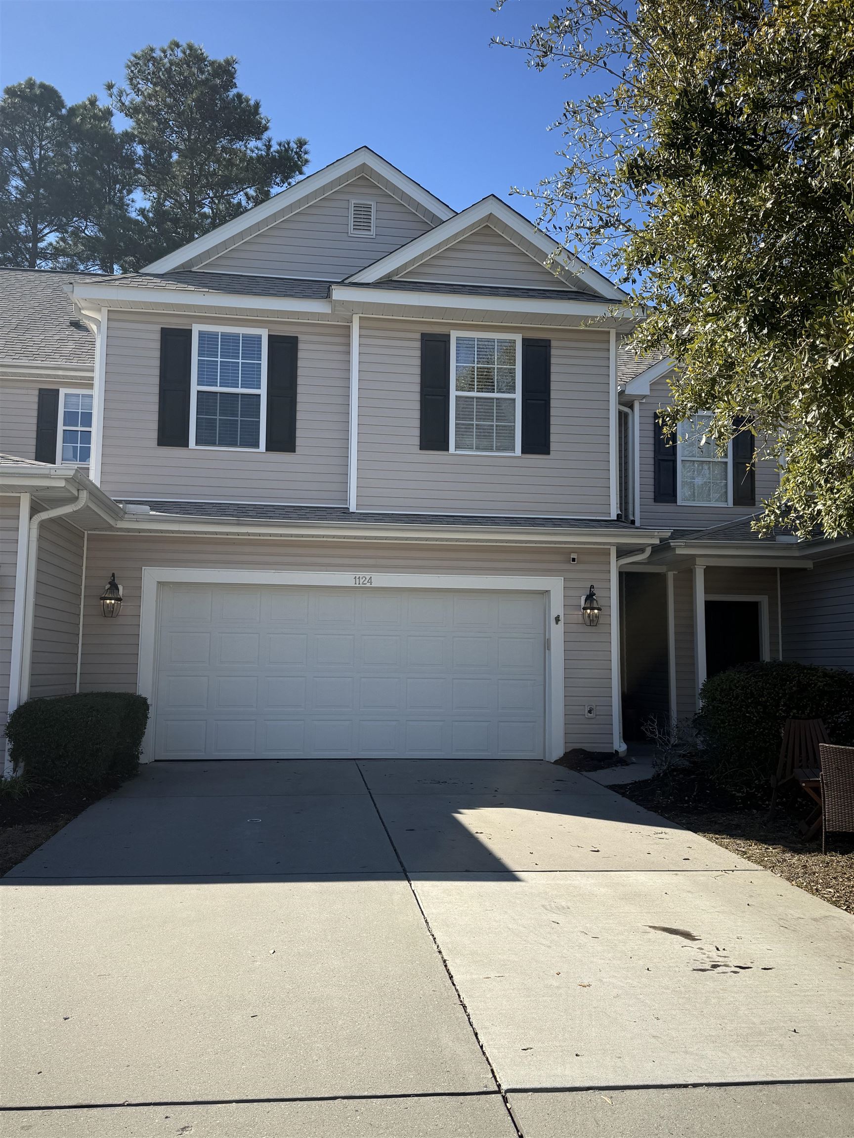 1124 Fairways Ln. — photo