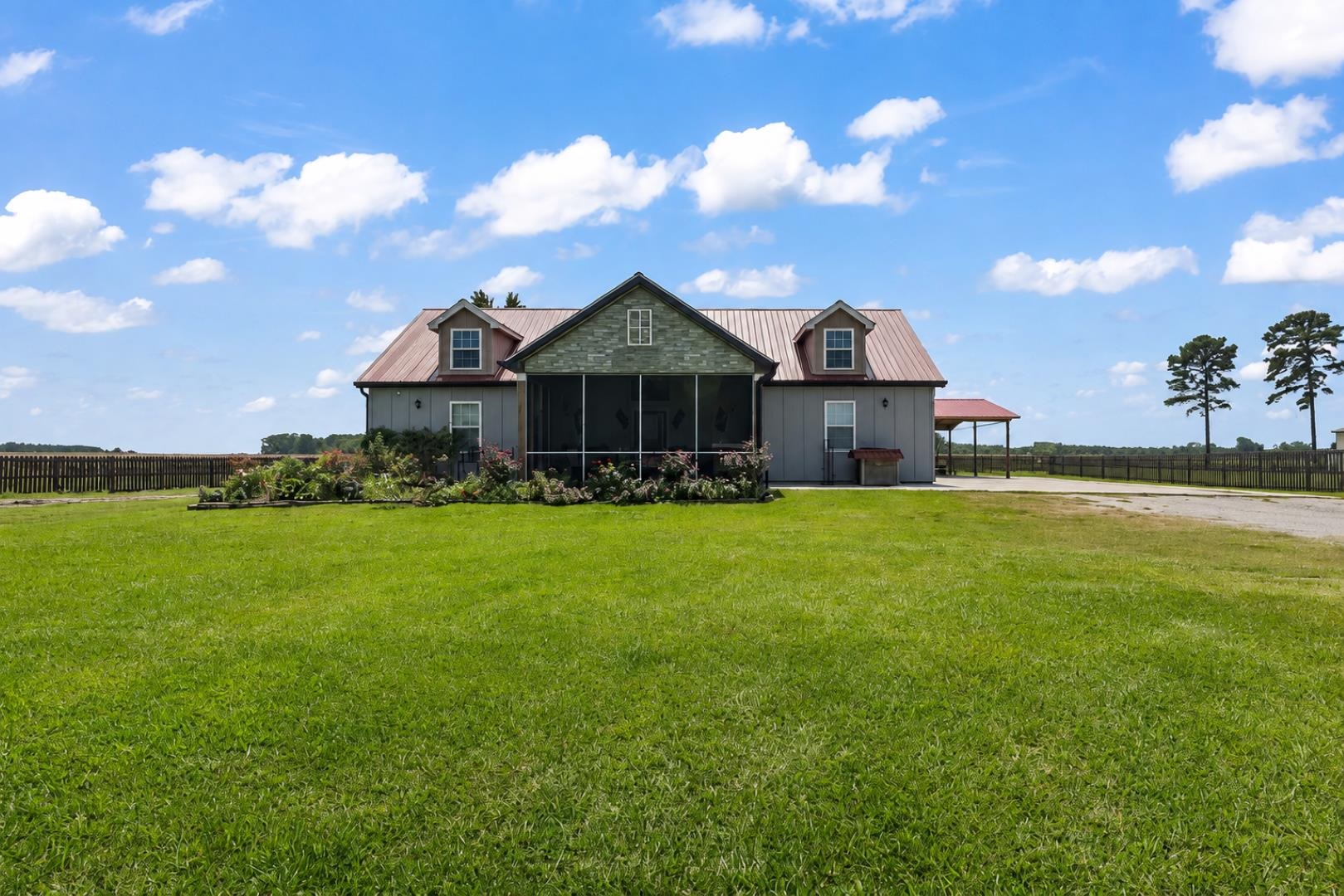 1170 Airport Rd. — photo