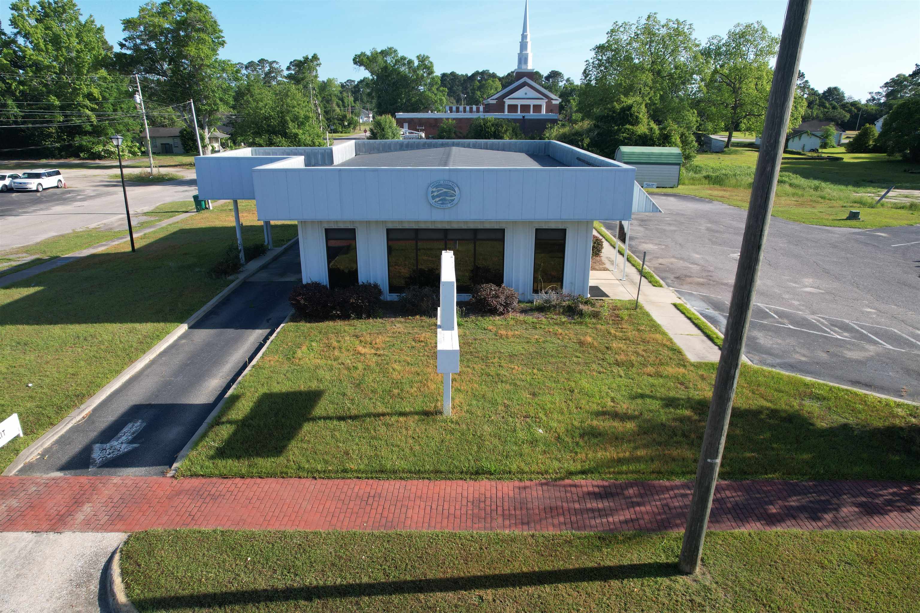 202 E Broad Street, Hemingway, SC 29554 — photo 2