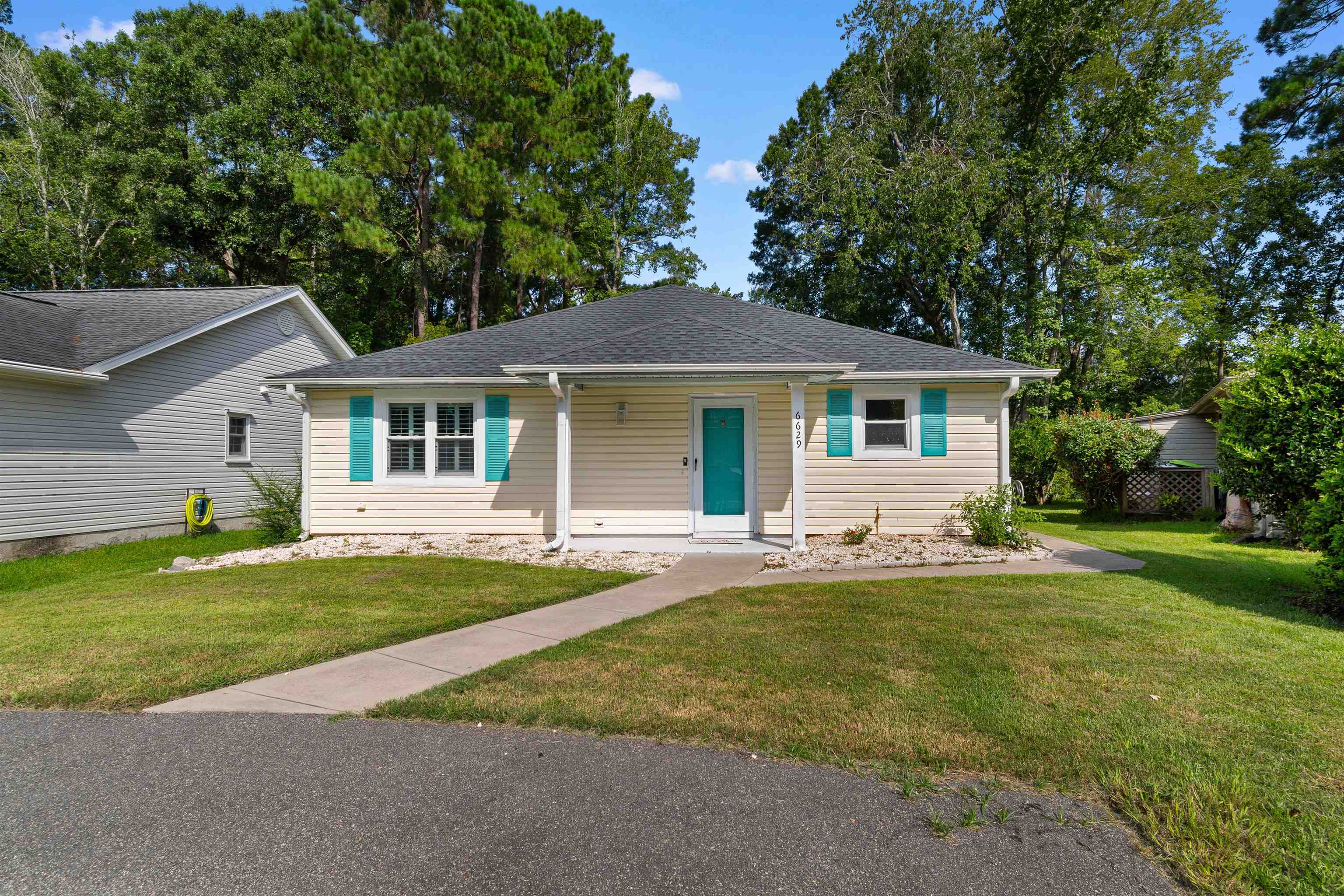 6629 E Sweetbriar Trail — photo