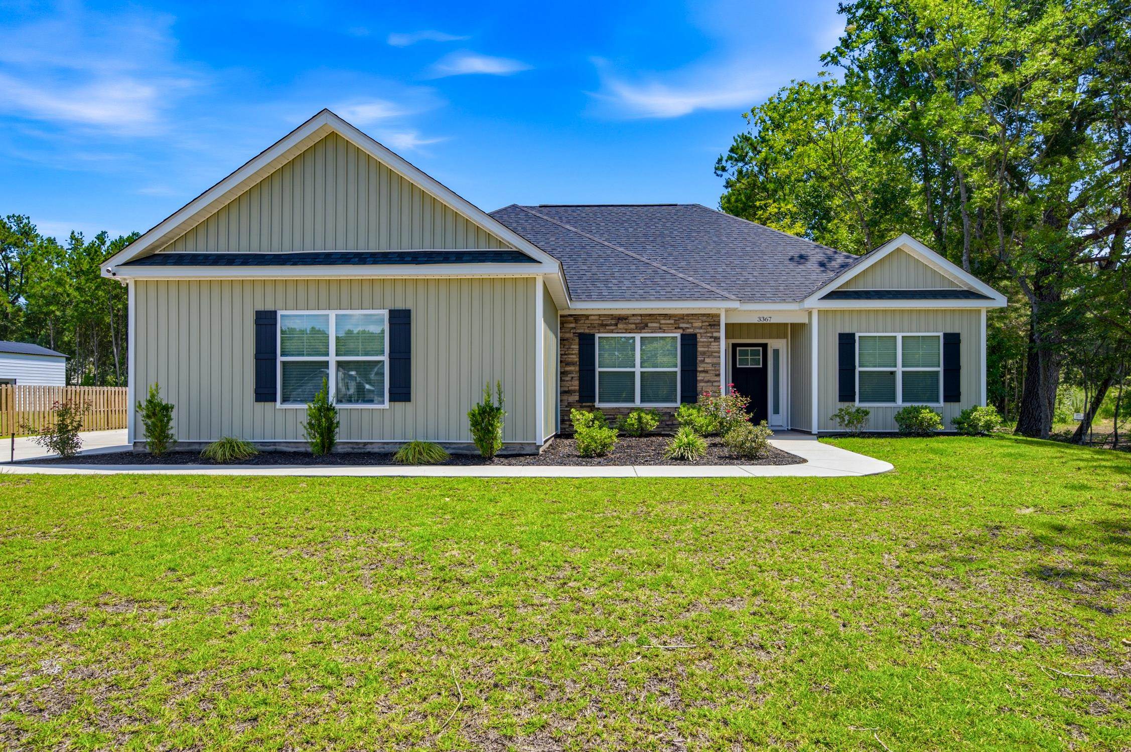 3367 Red Bluff Rd. — photo