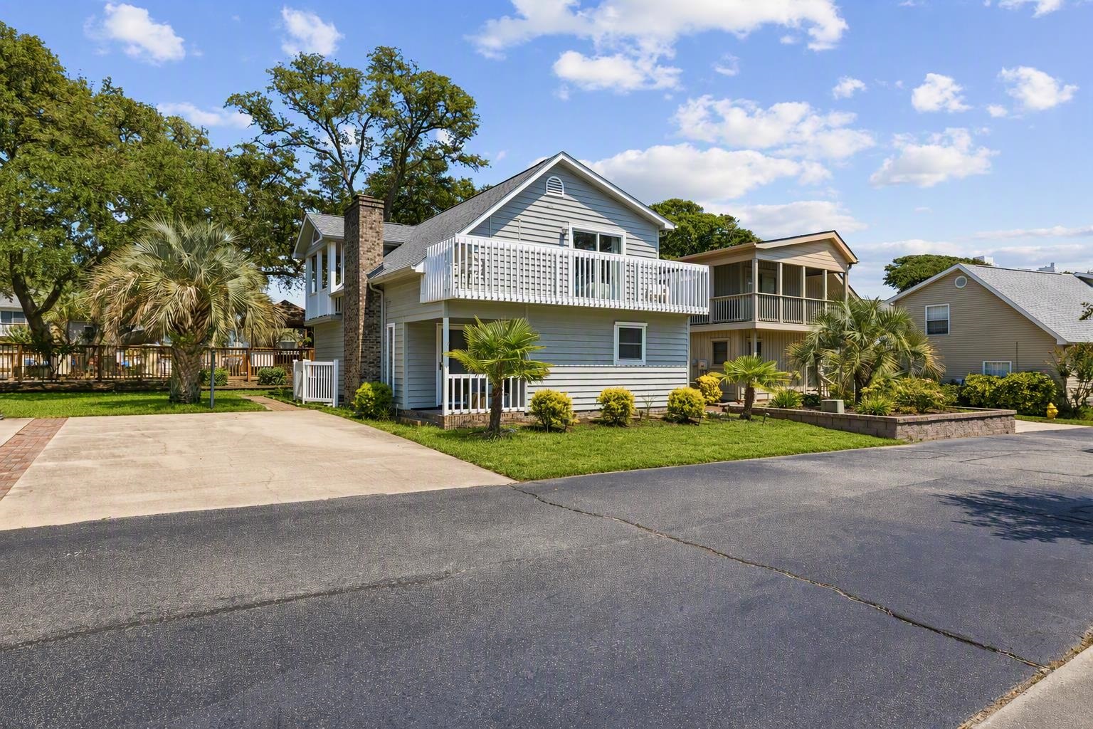 402 Windy Ln. — photo