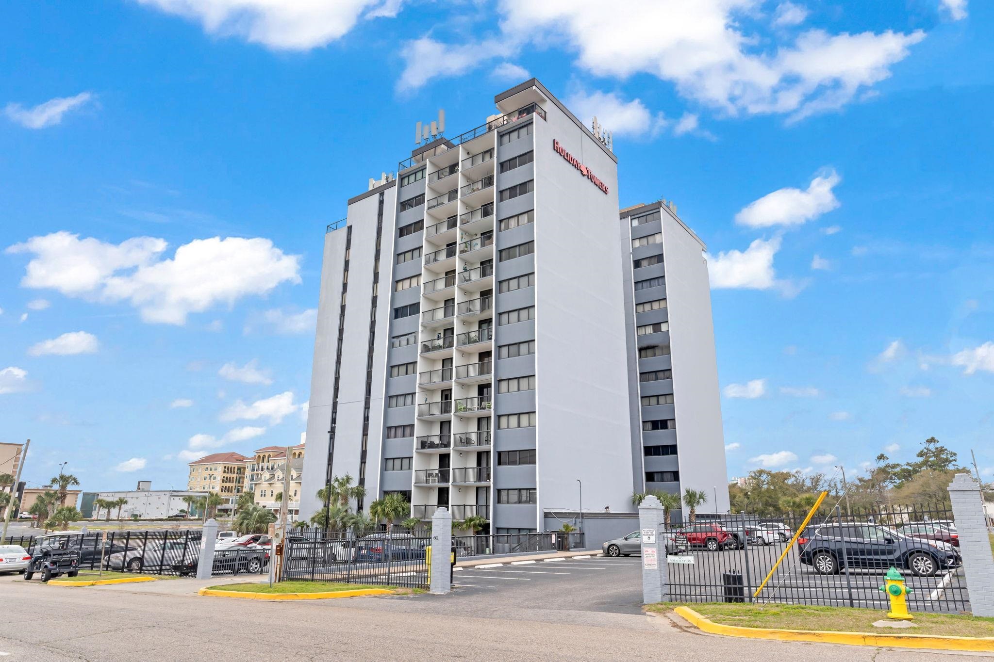 601 Mitchell Dr. 401 — photo