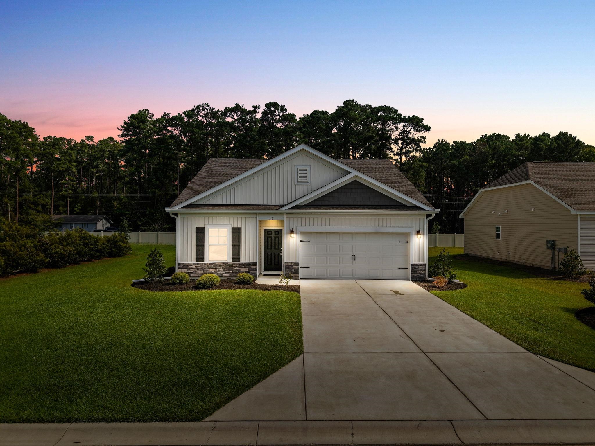 115 Avery Woods Dr. — photo