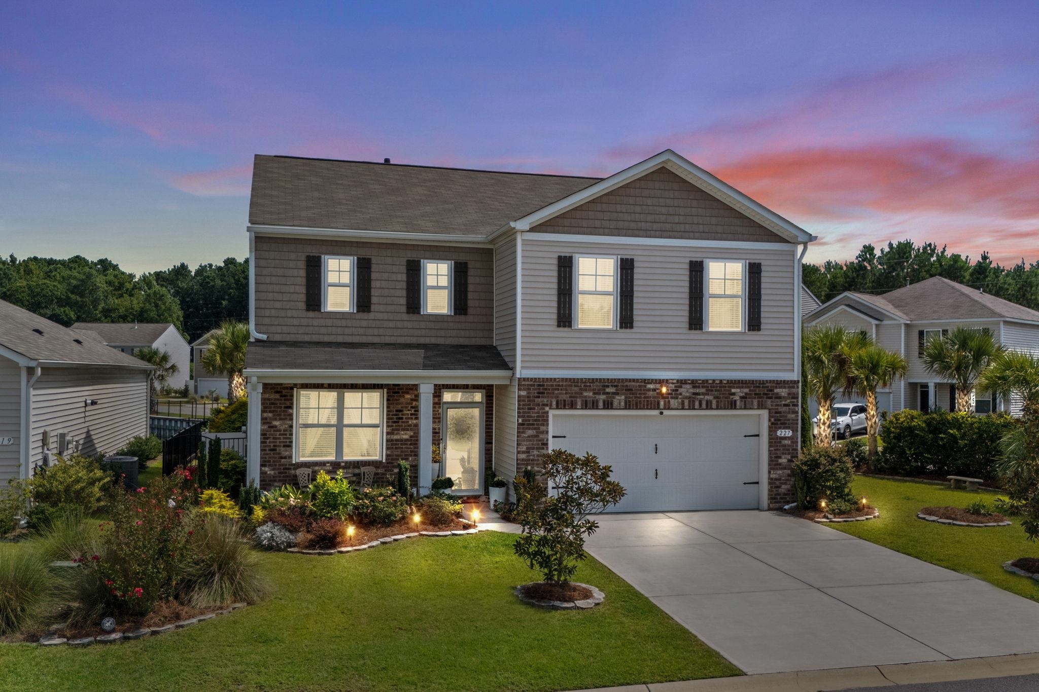 227 Pin Oak Dr. — photo