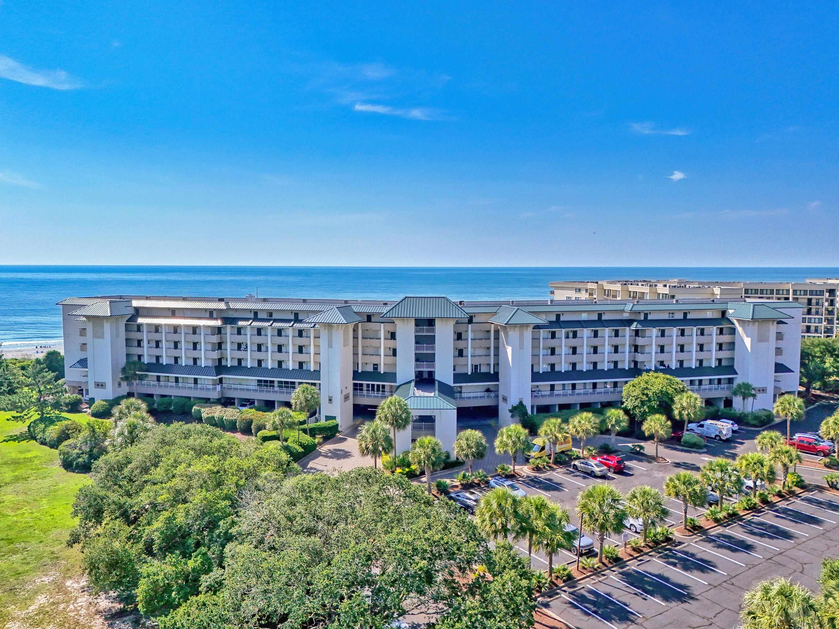 601 Retreat Beach Circle 227 — photo