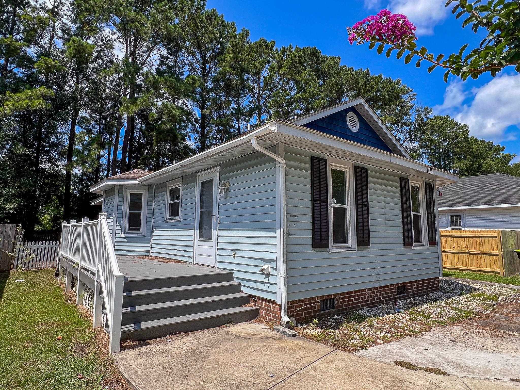 105 Countryside Dr. — photo
