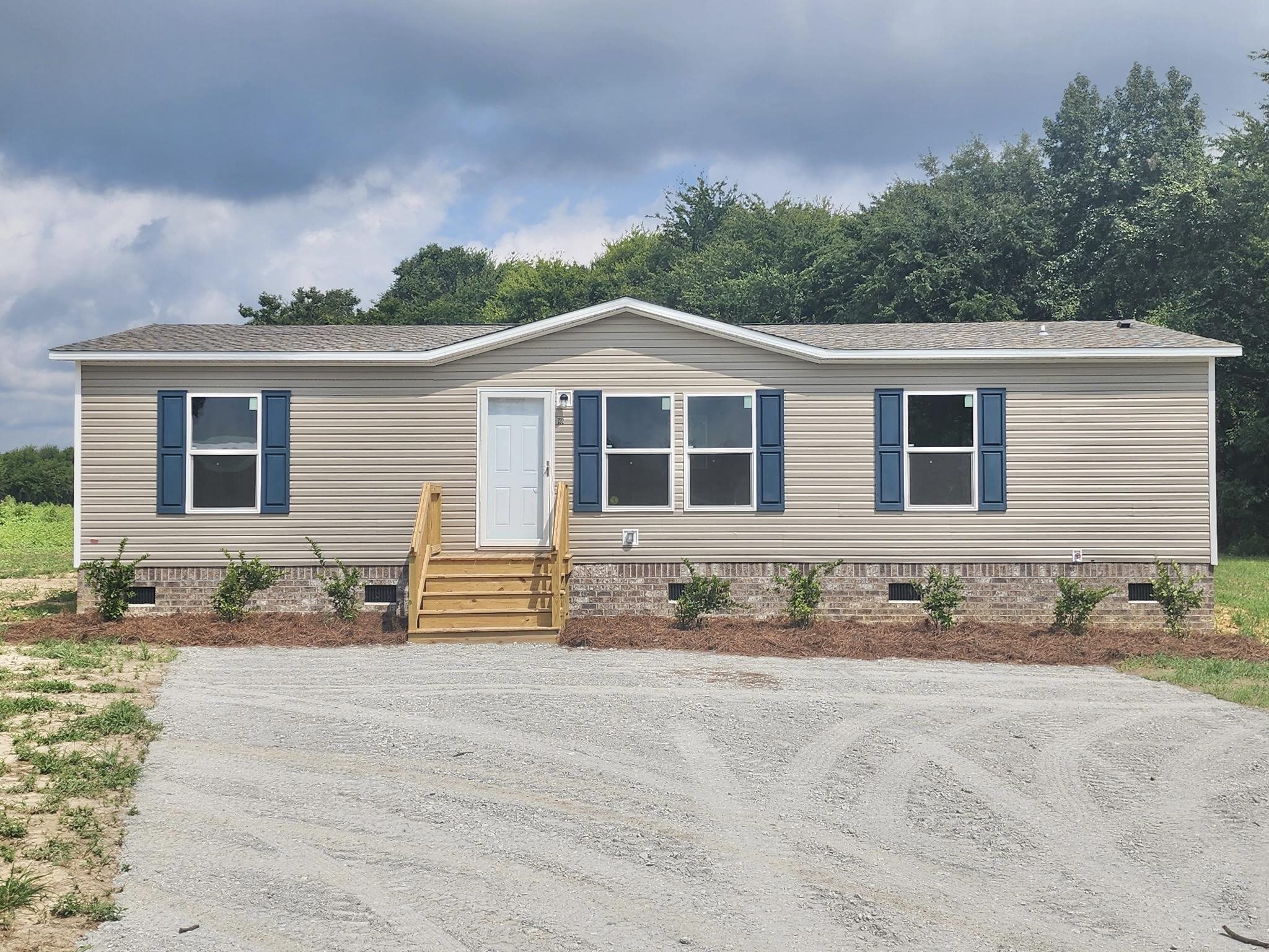 732 Black Branch Rd. — photo