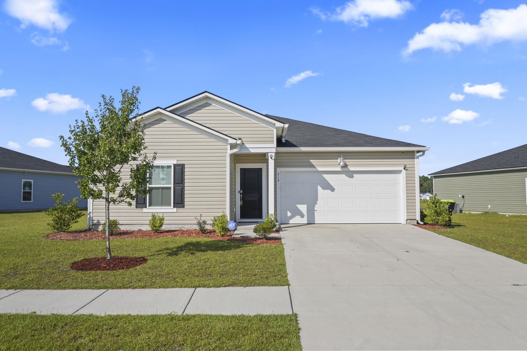 219 Warner Crossing Way — photo